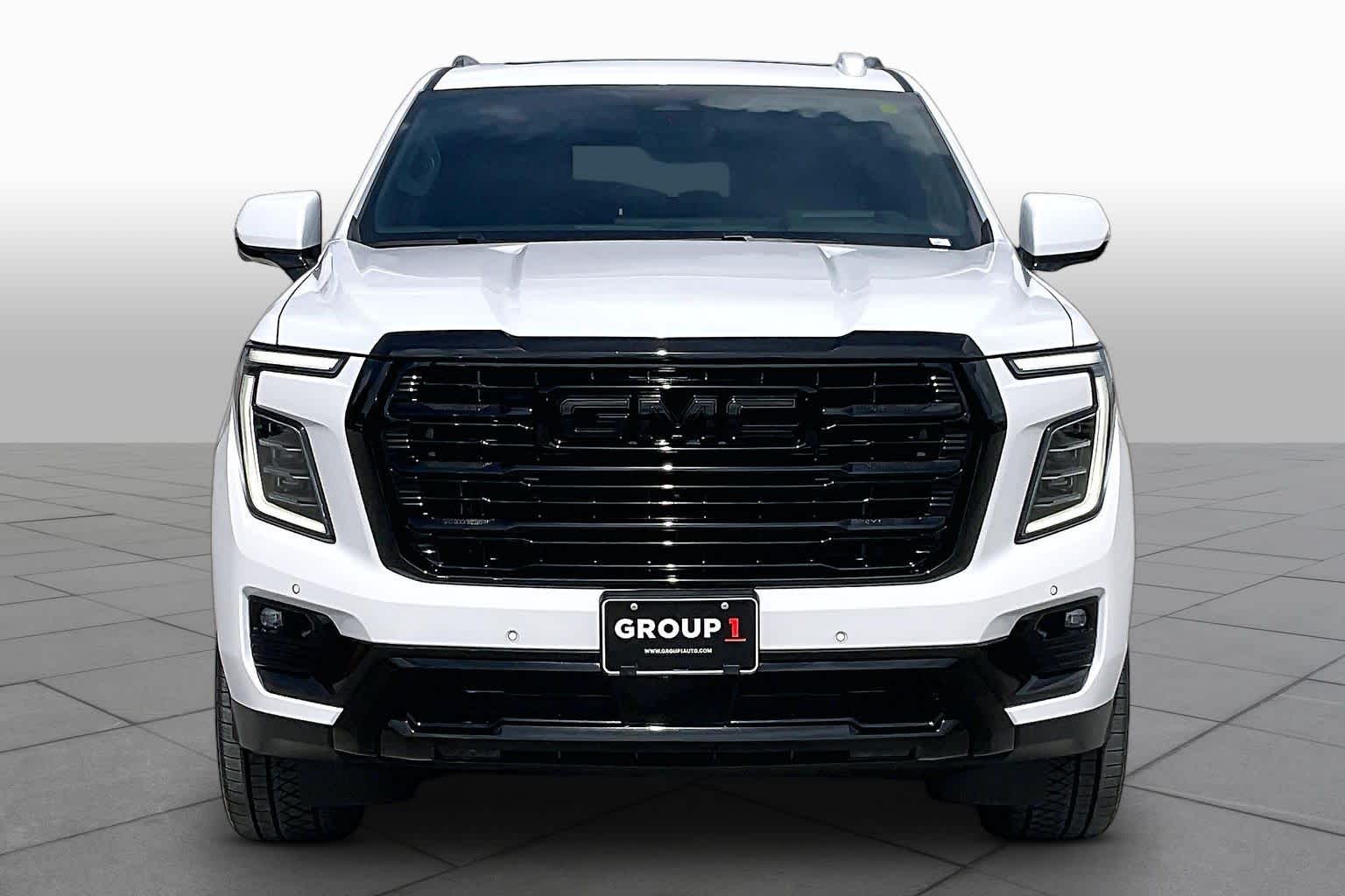 2026 GMC Yukon XL photo 3 of 20