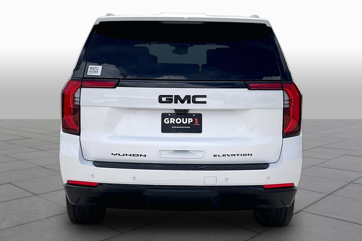 2026 GMC Yukon XL photo 4 of 20