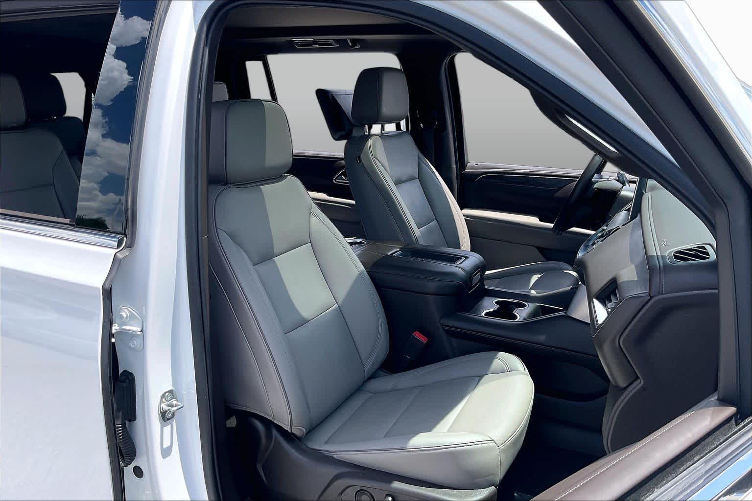 2021 GMC Yukon XL SLT Summit White at Group 1 GMC Buick South