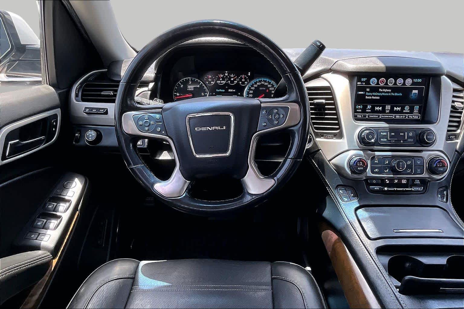 2019 GMC Yukon XL Denali Denali White Frost Tricoat at Texan GMC Buick