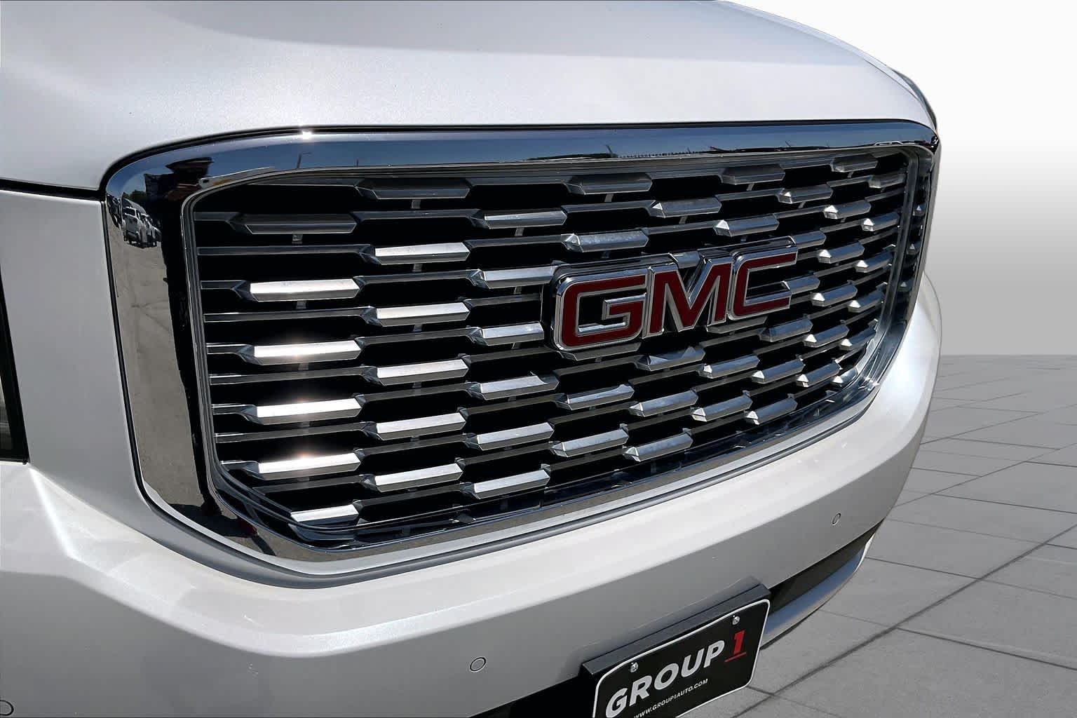 2019 GMC Yukon XL Denali Denali White Frost Tricoat at Texan GMC Buick