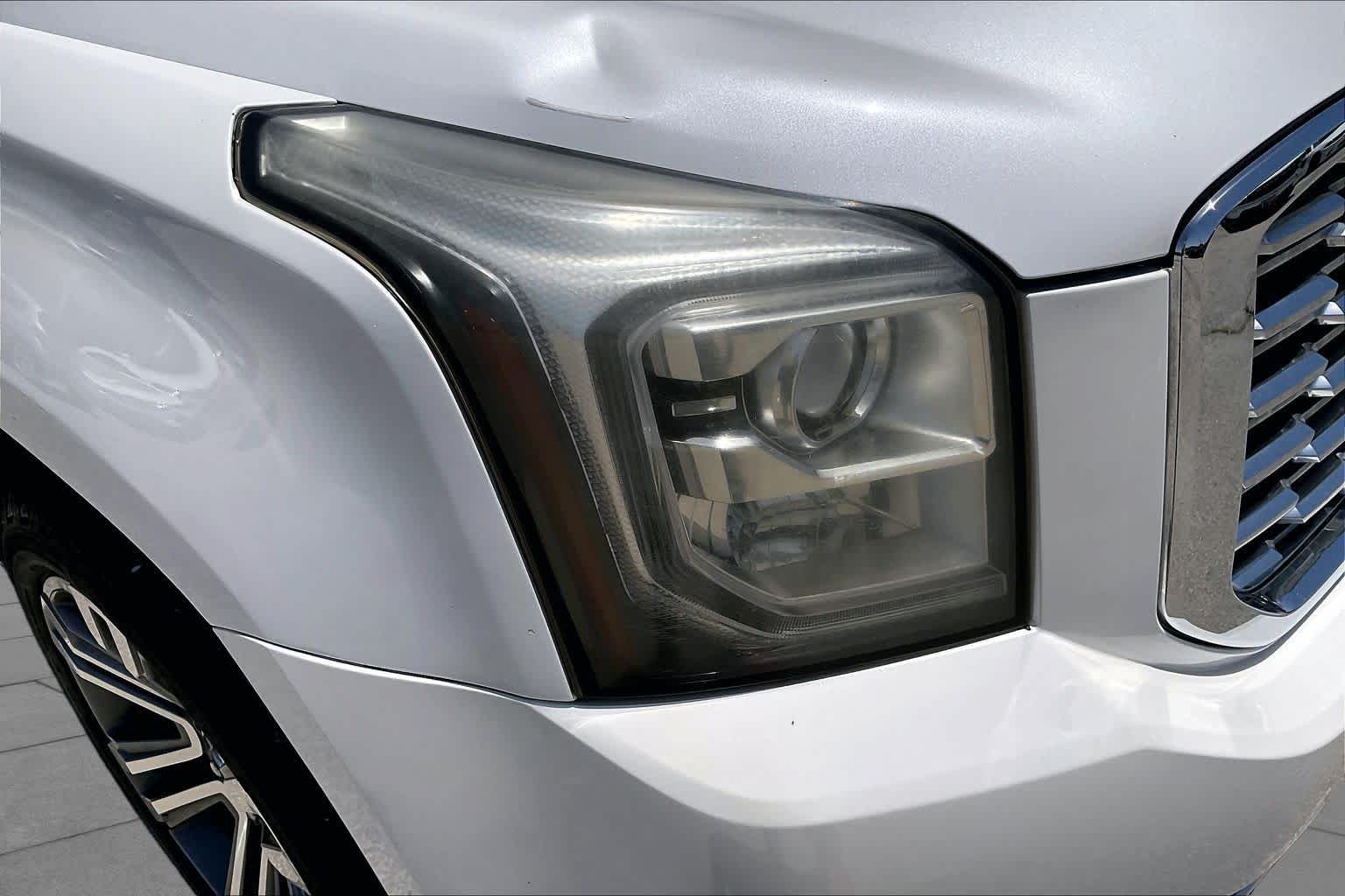 2019 GMC Yukon XL Denali Denali White Frost Tricoat at Texan GMC Buick