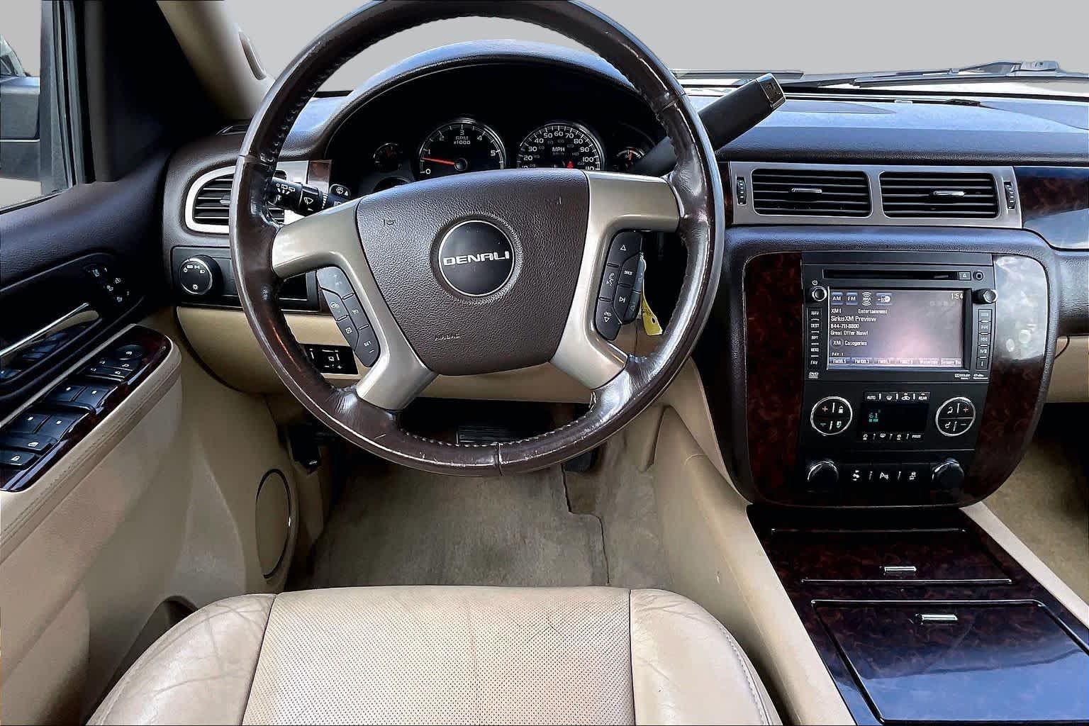 2014 GMC Yukon XL photo 5 of 34