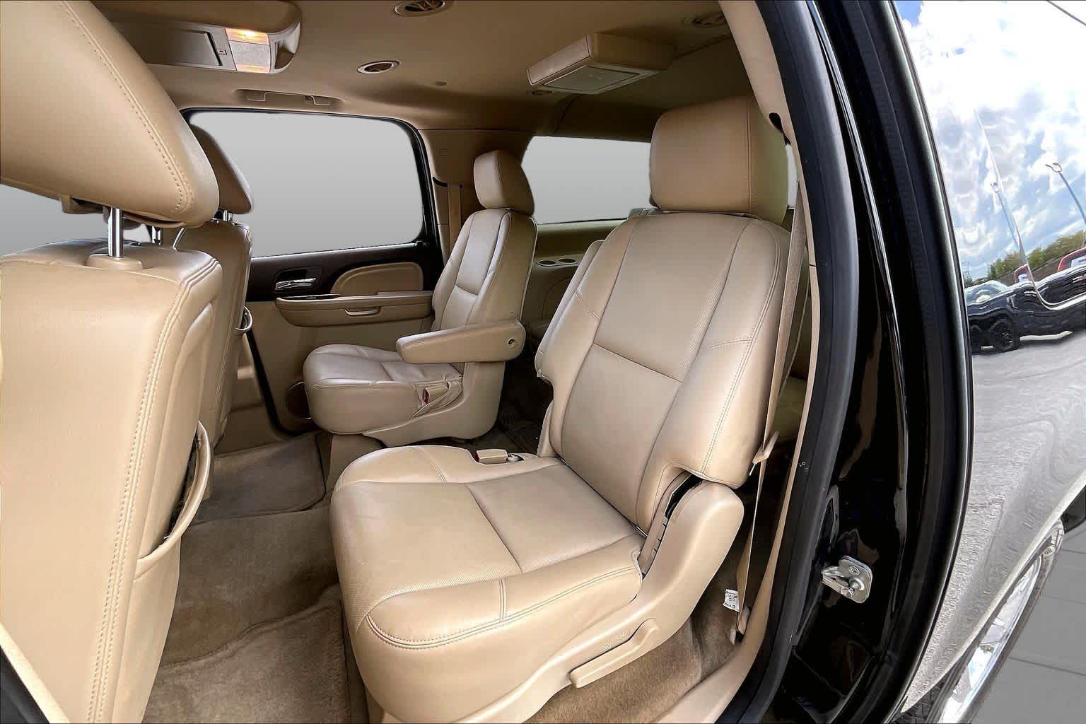 2014 GMC Yukon XL photo 19 of 34