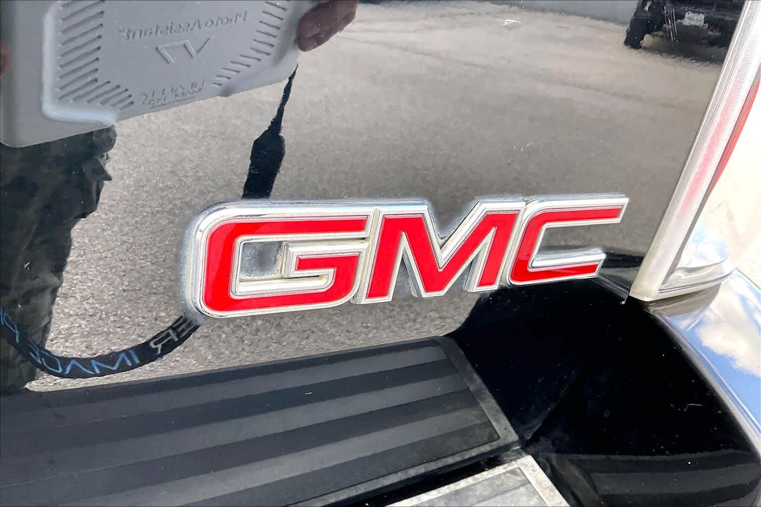 2014 GMC Yukon XL photo 30 of 34