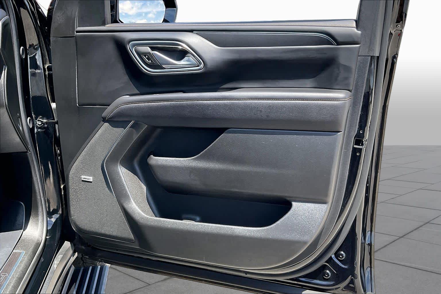 2024 GMC Yukon AT4 Onyx Black at Texan GMC Buick
