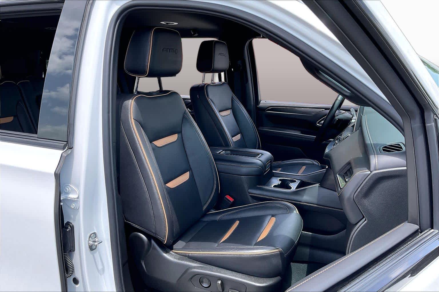 2024 GMC Yukon AT4 Summit White at Group 1 GMC Buick South