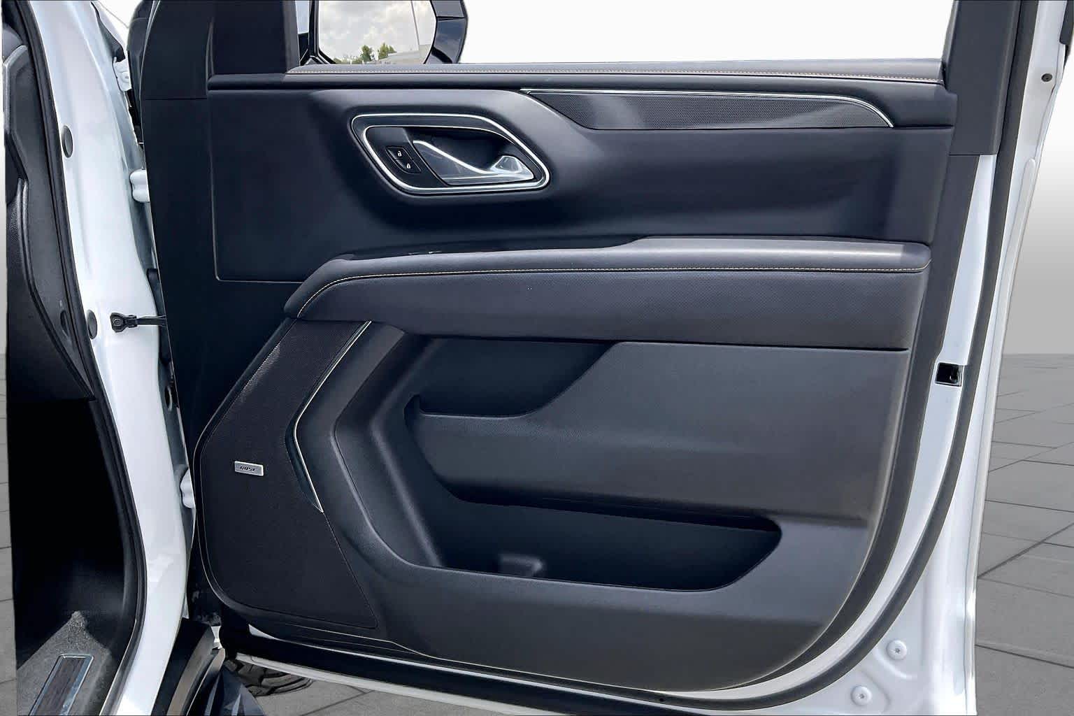 2024 GMC Yukon AT4 Summit White at Group 1 GMC Buick South