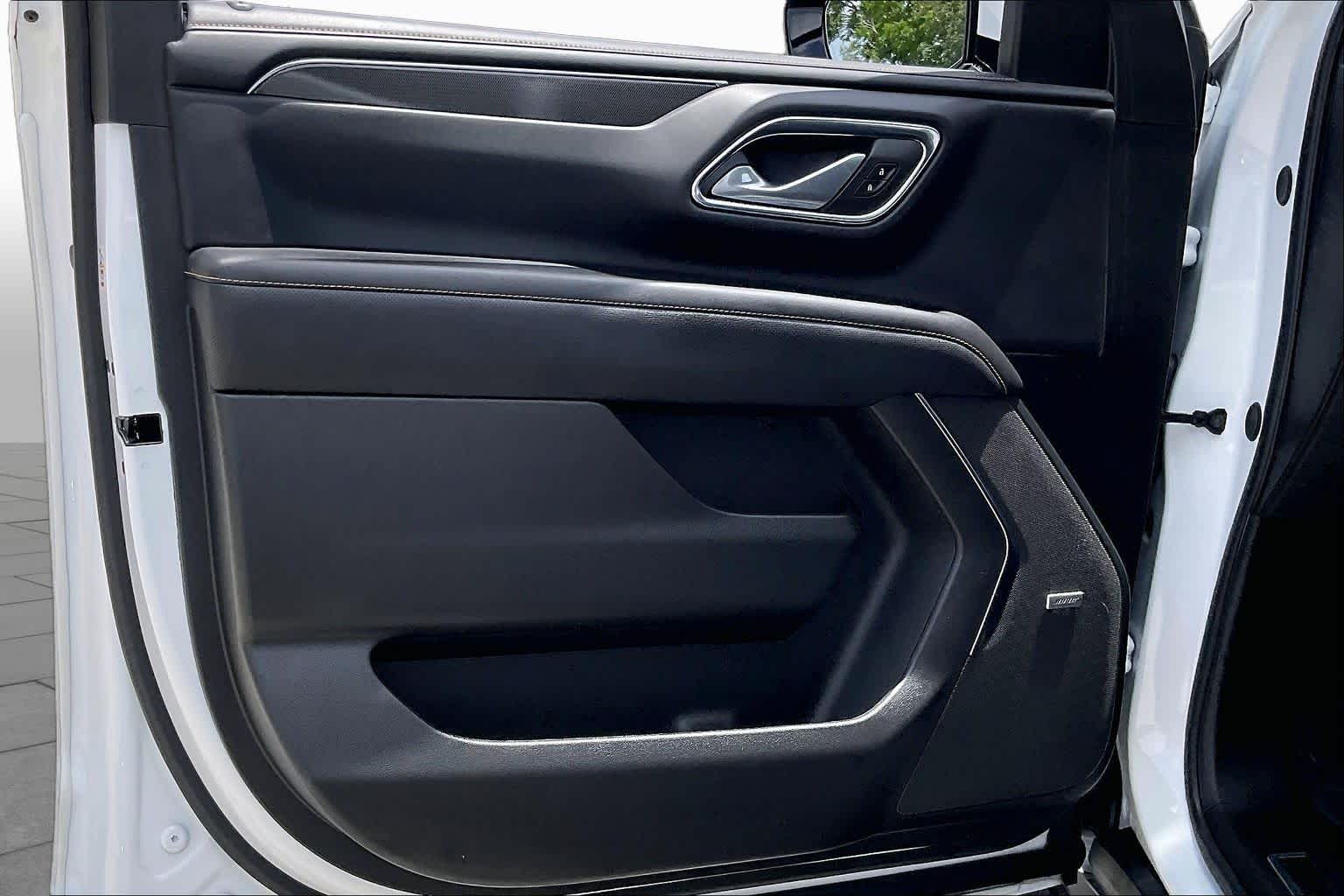 2024 GMC Yukon AT4 Summit White at Group 1 GMC Buick South