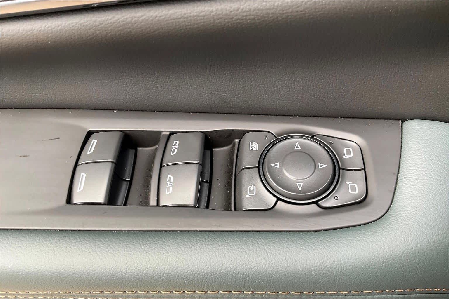 2026 GMC Yukon photo 15 of 18
