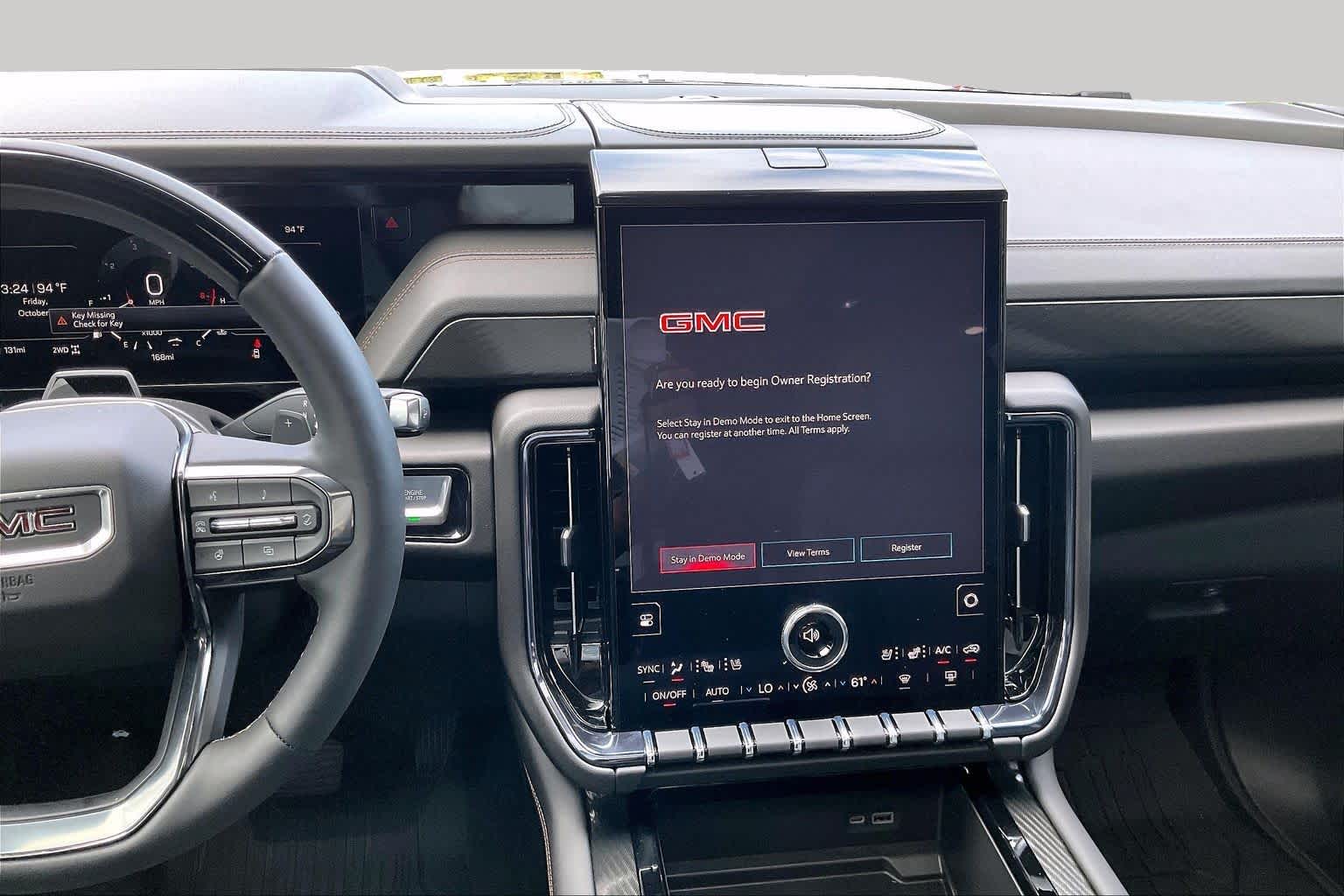 2026 GMC Yukon photo 6 of 18