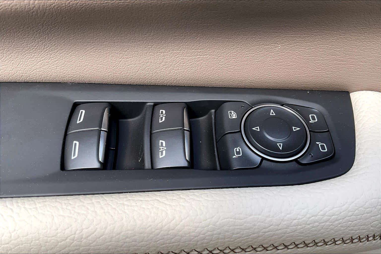 2026 GMC Yukon Denali Denali Glacier White Tricoat at Group 1 GMC Buick South