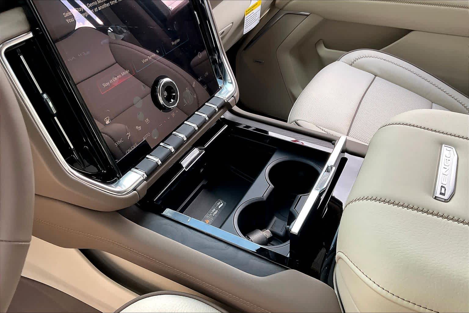 2026 GMC Yukon Denali Denali Glacier White Tricoat at Group 1 GMC Buick South