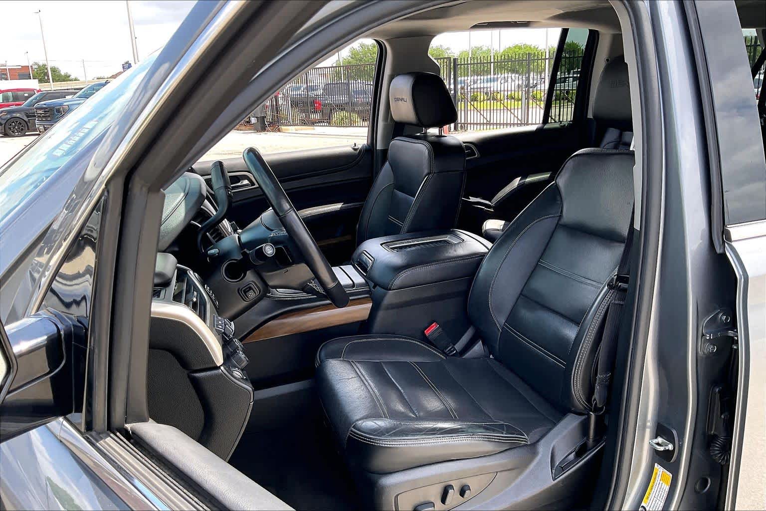 2020 GMC Yukon Denali Denali - 7