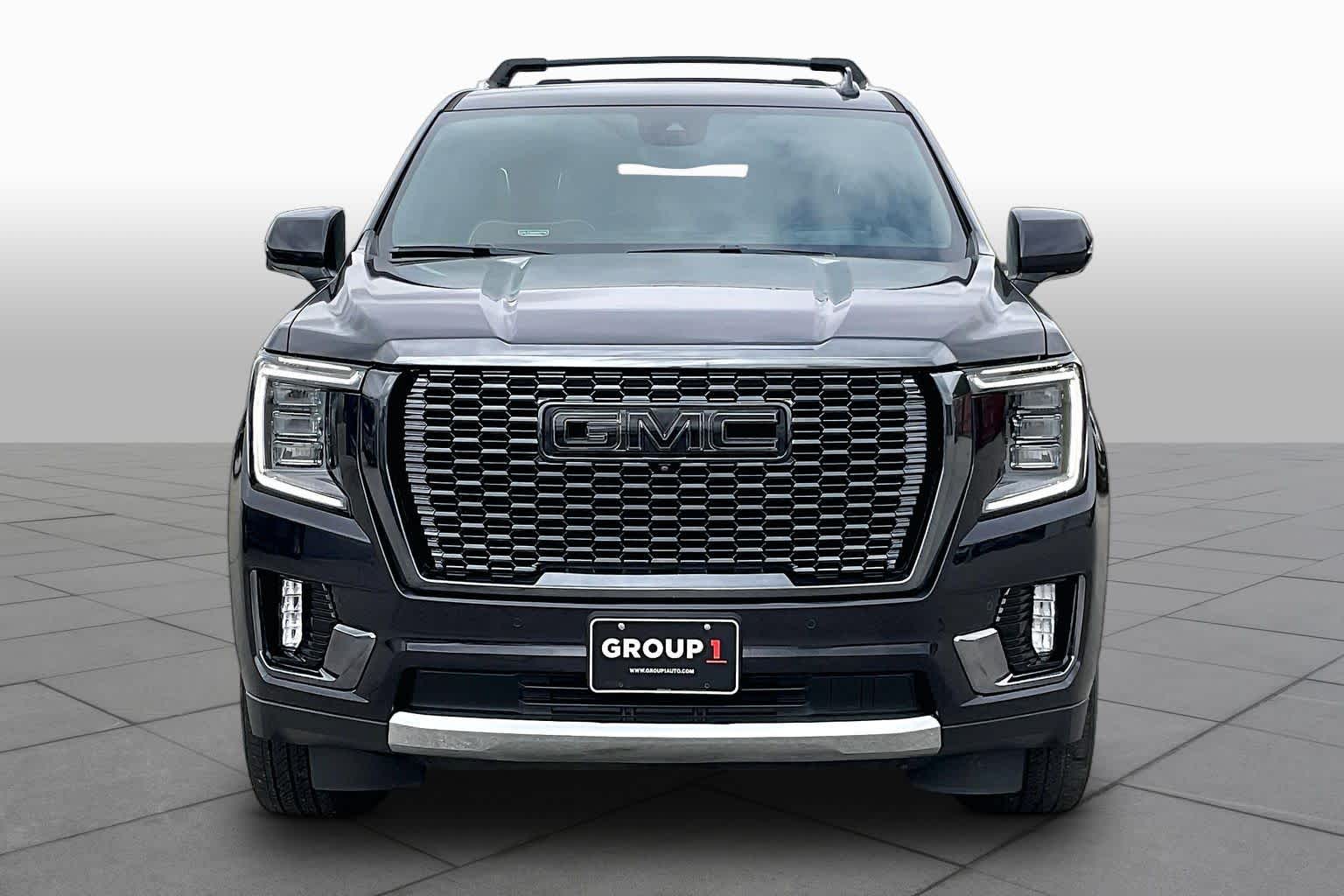 2023 GMC Yukon Denali Ultimate Denali Ultimate - 3