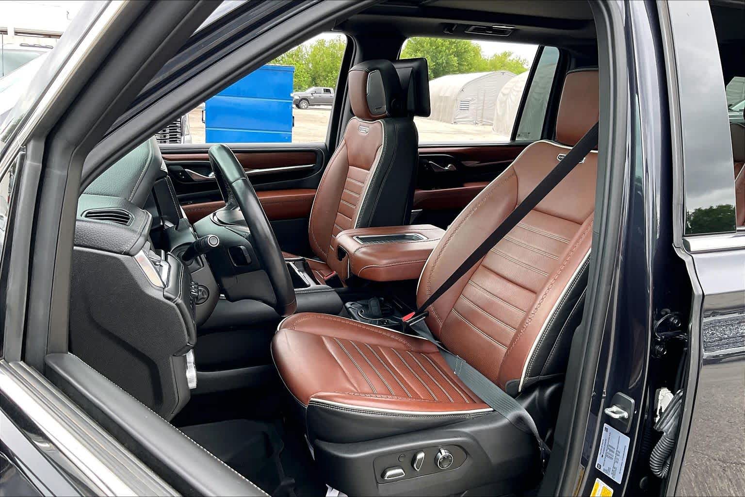 2023 GMC Yukon Denali Ultimate Denali Ultimate - 7