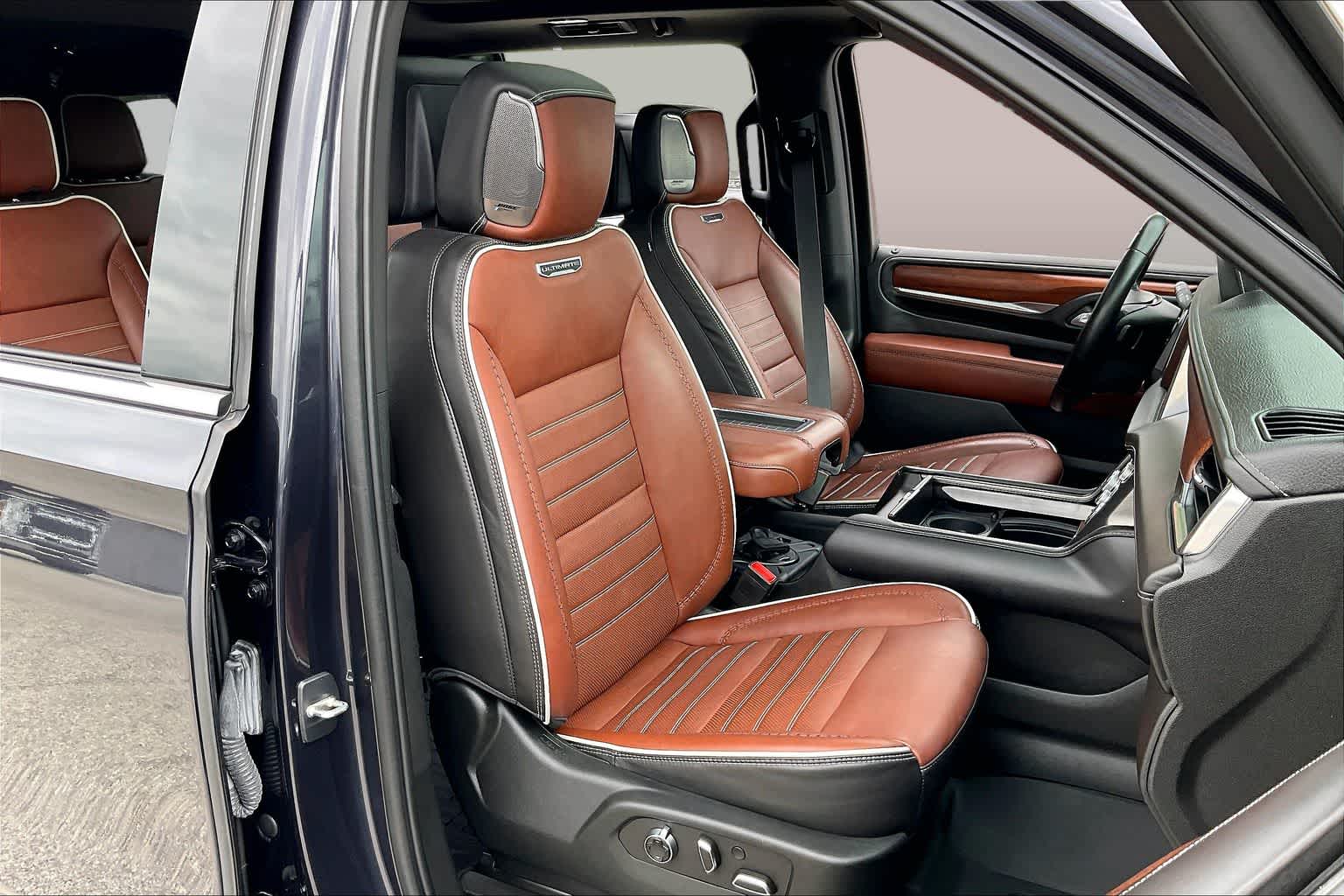2023 GMC Yukon Denali Ultimate Denali Ultimate - 8