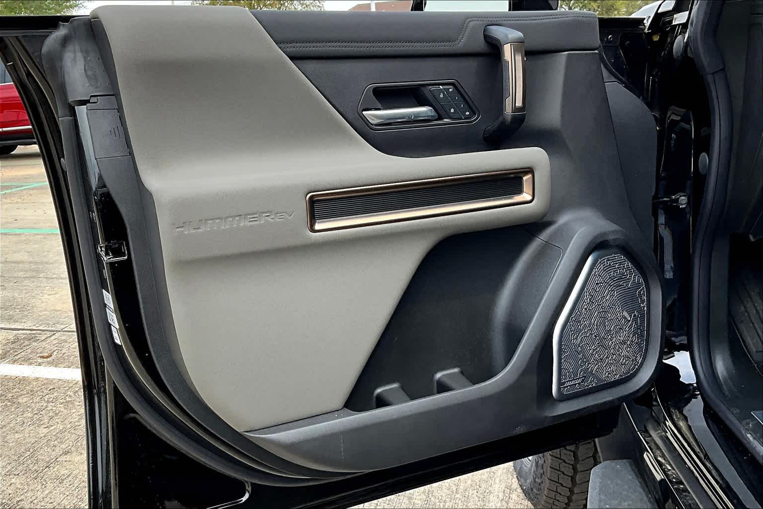 2025 GMC HUMMER EV SUV 3X Void Black at Group 1 GMC Buick South