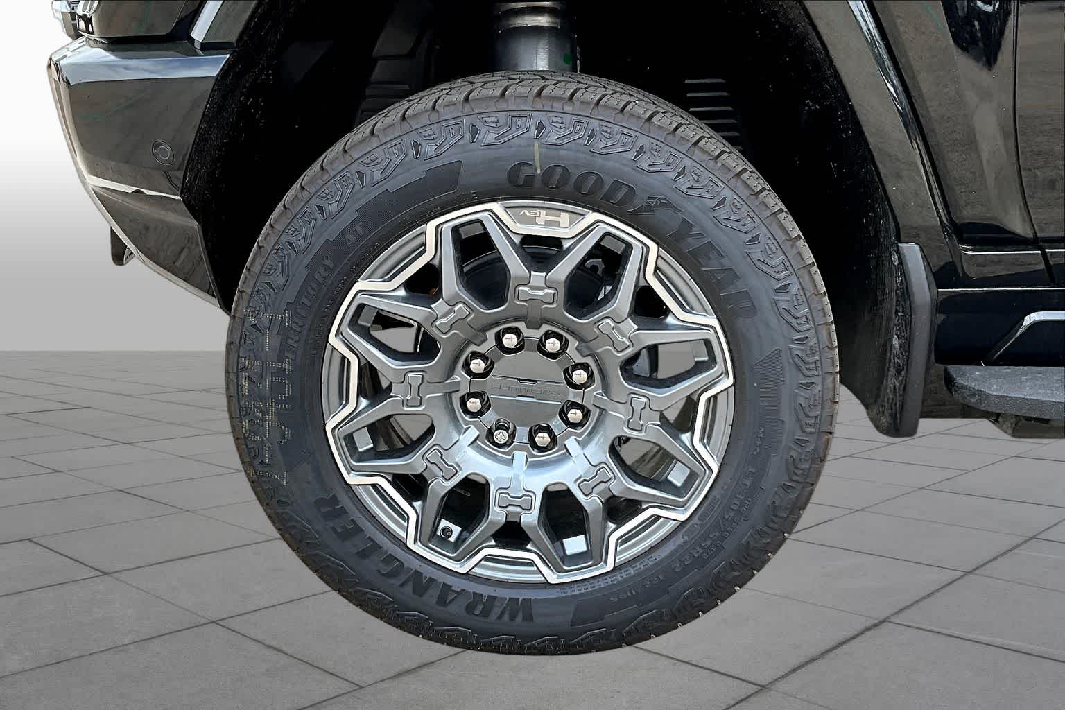 2025 GMC HUMMER EV SUV 3X - 8