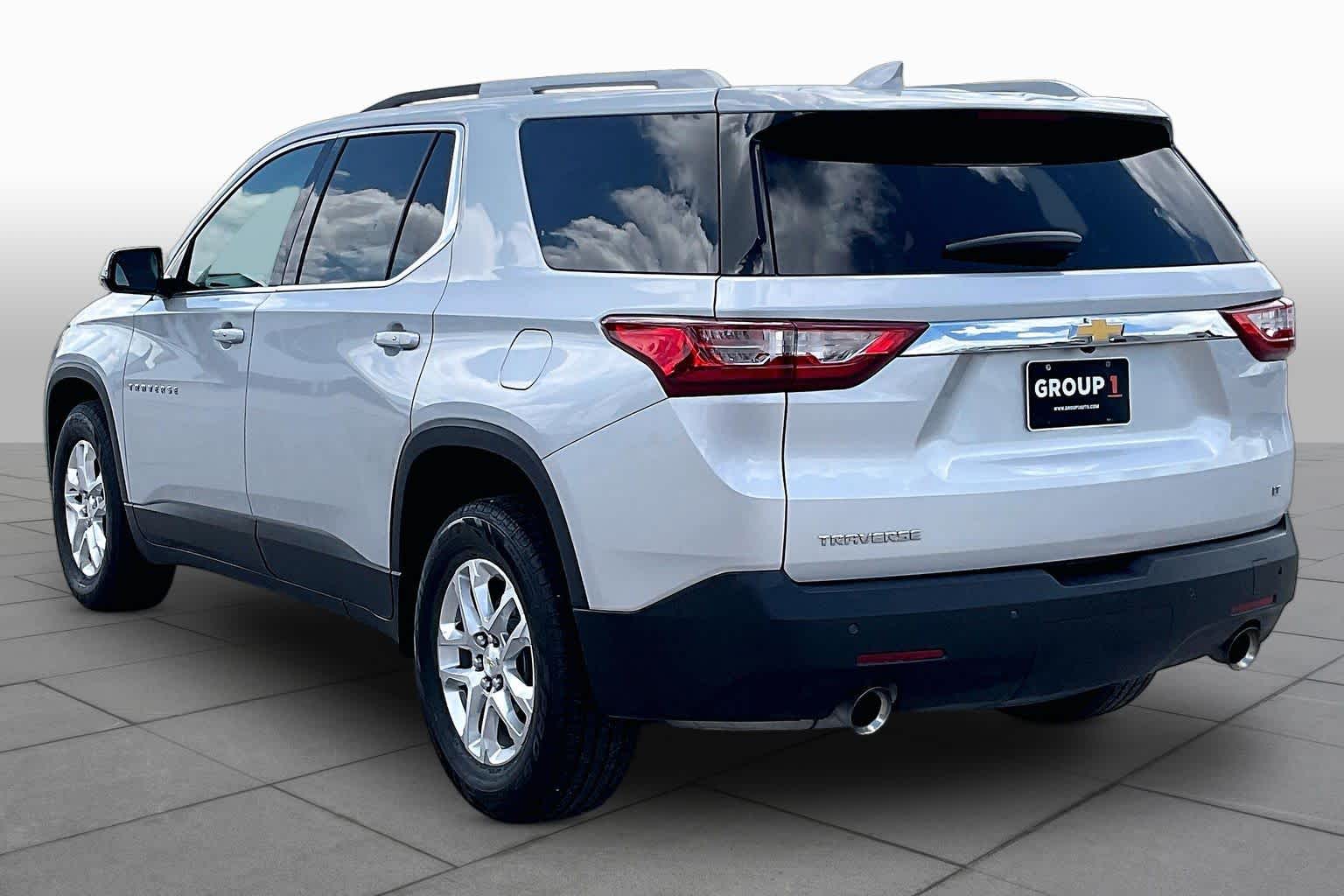 2018 Chevrolet Traverse LT Cloth Silver Ice Metallic at Westside Kia