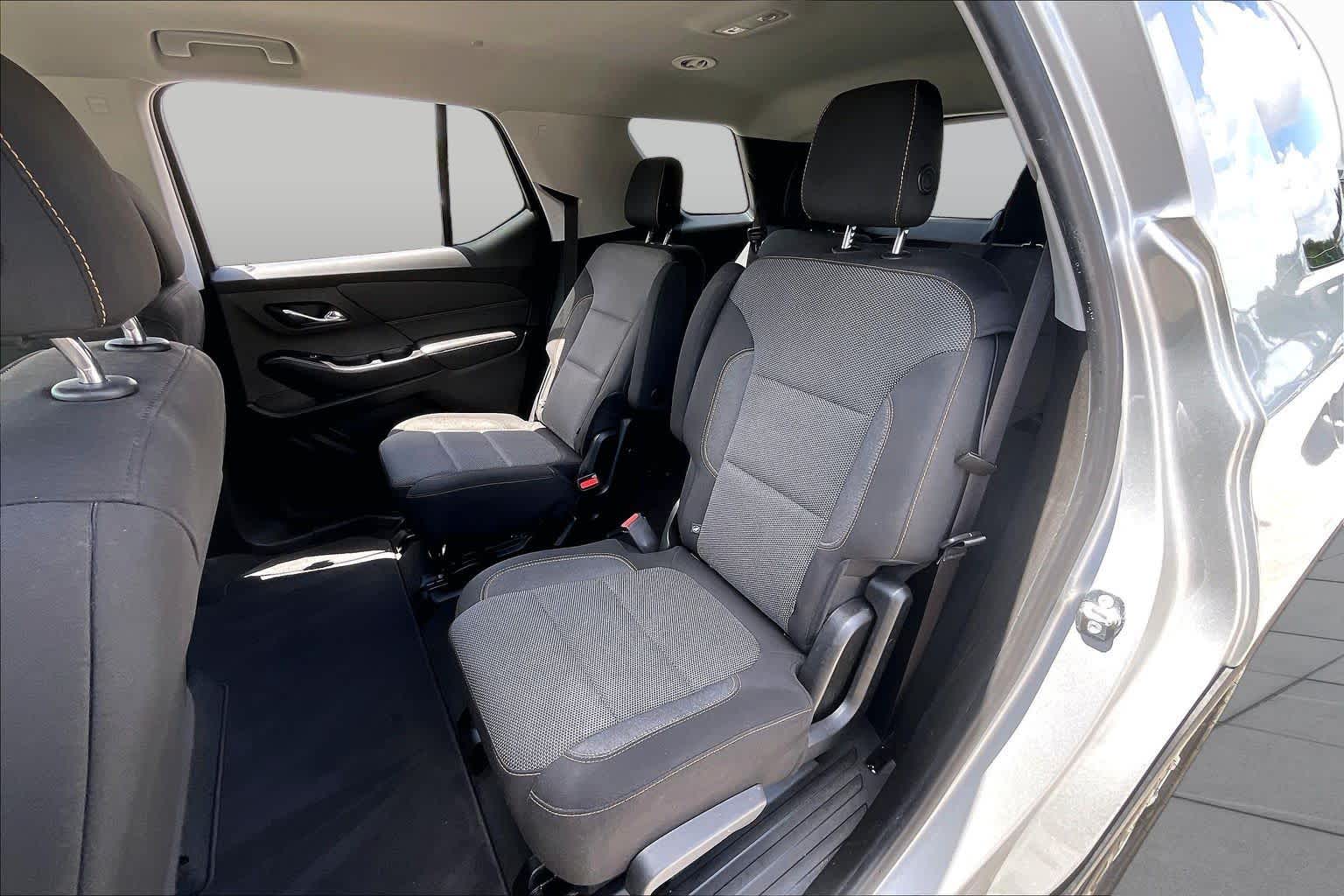 2018 Chevrolet Traverse LT Cloth Silver Ice Metallic at Westside Kia