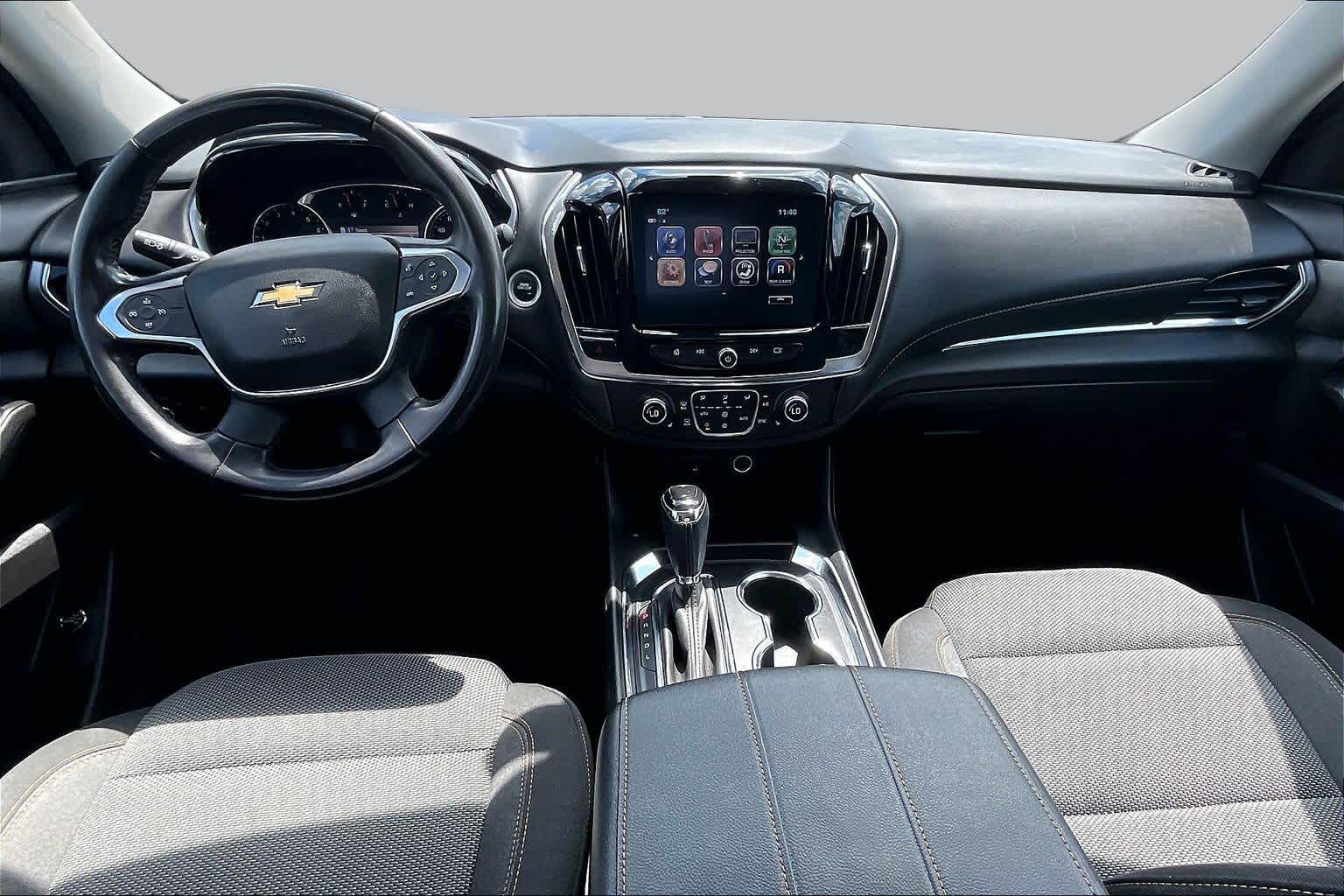 2018 Chevrolet Traverse LT Cloth Silver Ice Metallic at Westside Kia