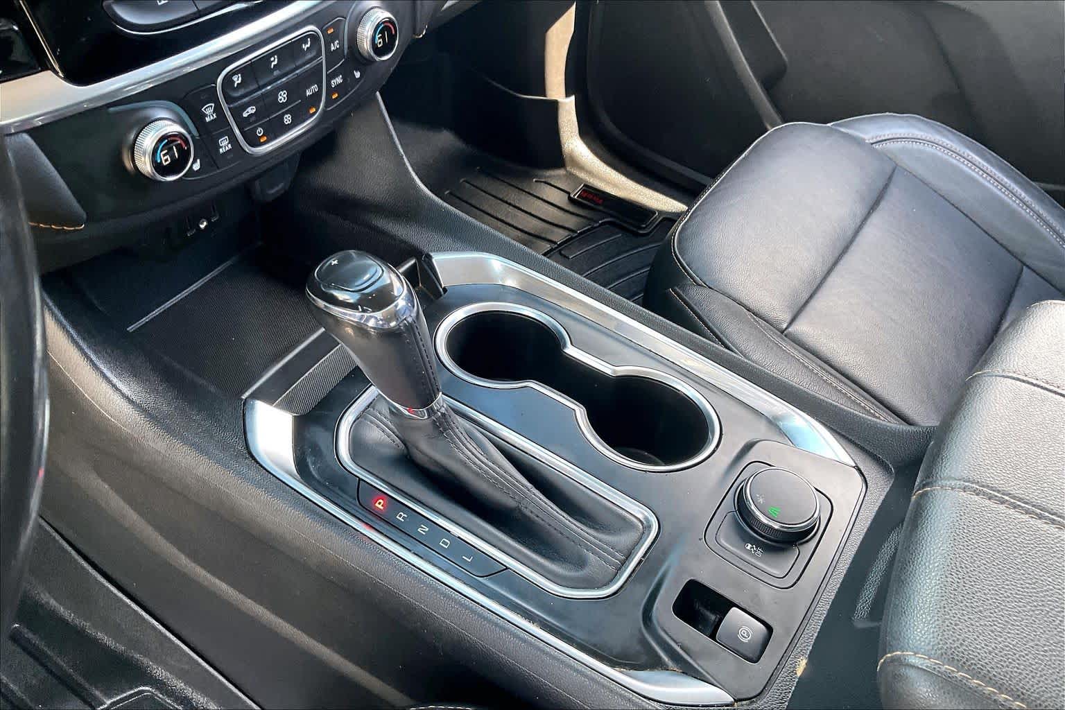 2020 Chevrolet Traverse LT Leather Mosaic Black Metallic at Lone Star Chevrolet