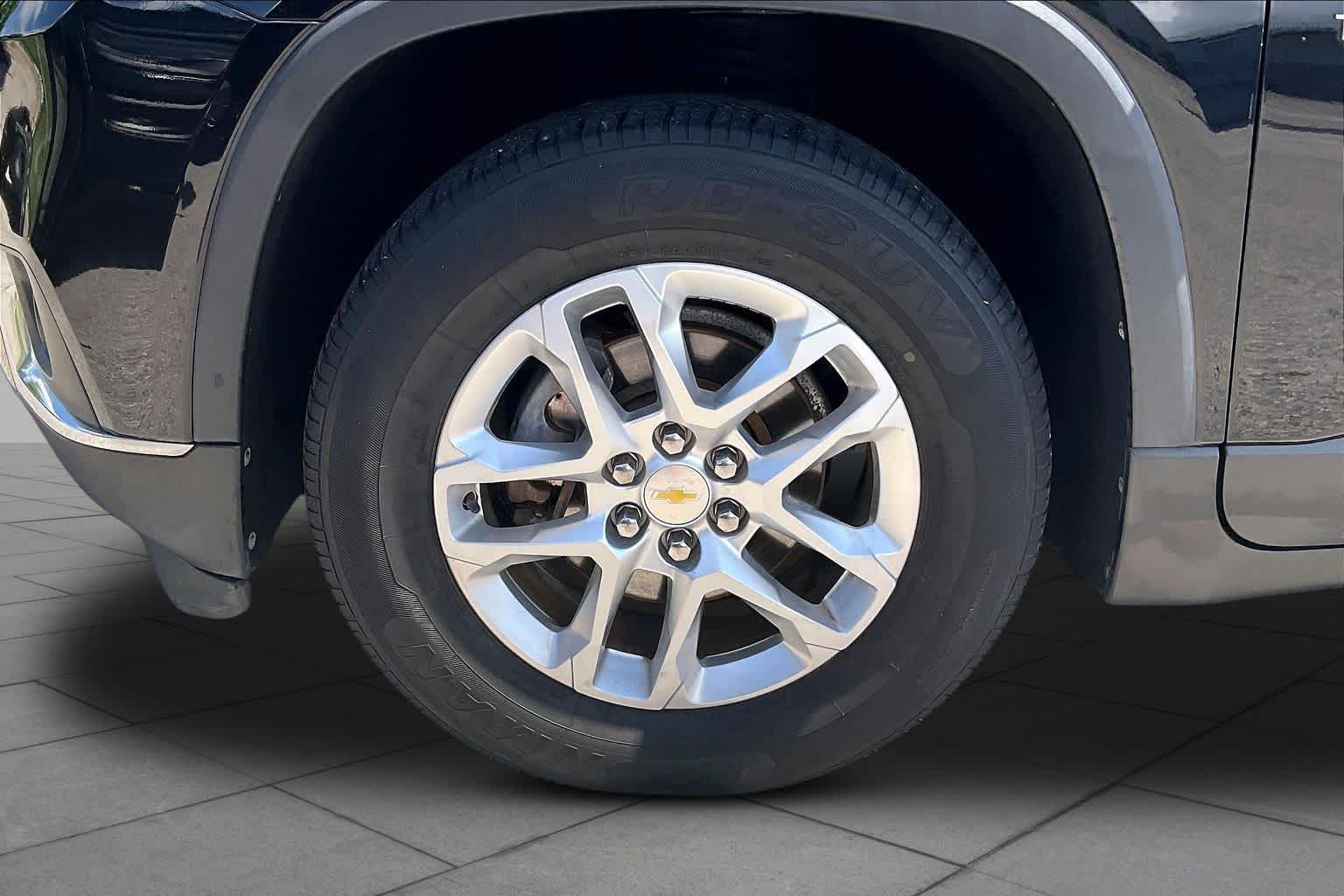 2020 Chevrolet Traverse LT Leather - 10