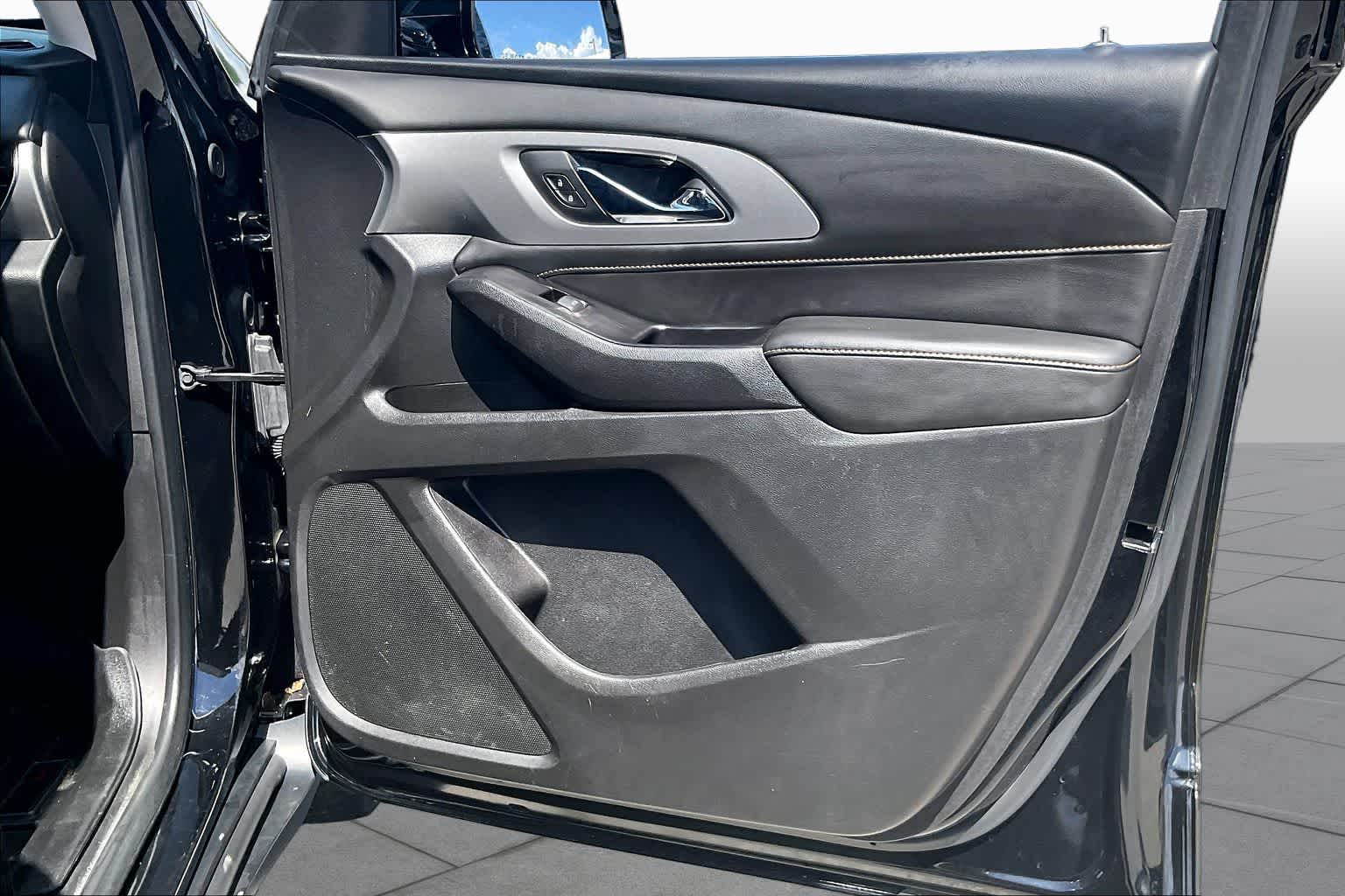 2020 Chevrolet Traverse LT Leather Mosaic Black Metallic at Lone Star Chevrolet