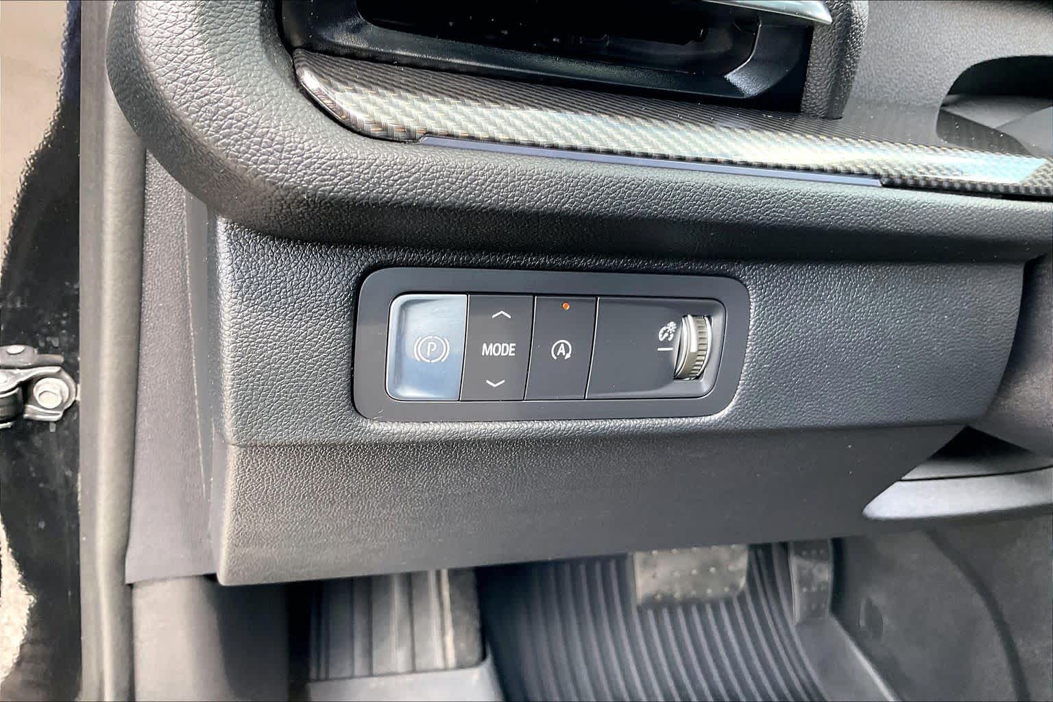 2026 Chevrolet Traverse photo 15 of 34