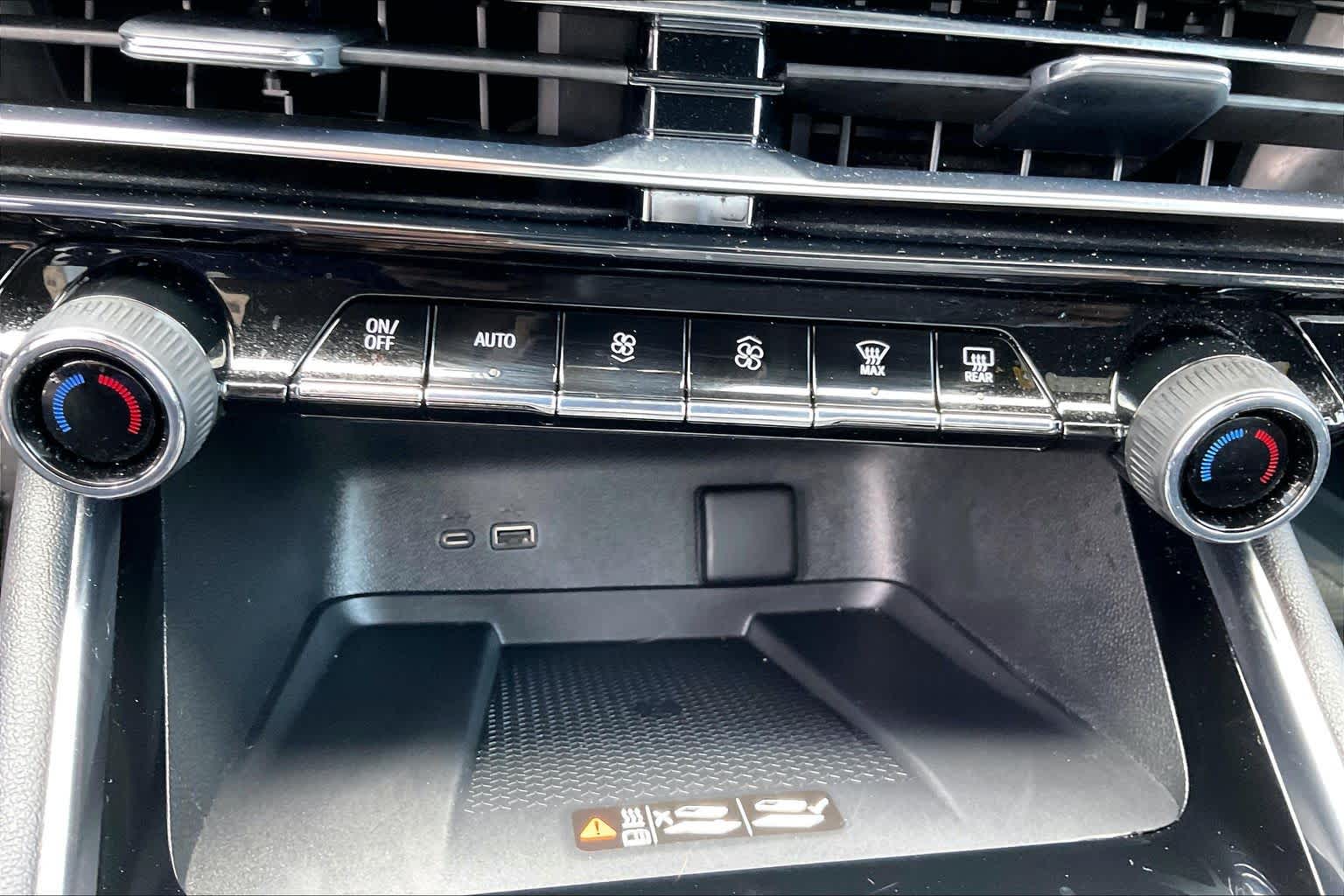 2026 Chevrolet Traverse photo 34 of 34