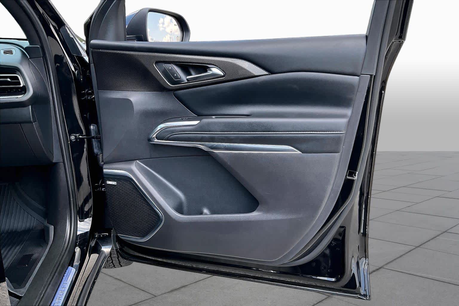 2026 Chevrolet Traverse photo 23 of 34