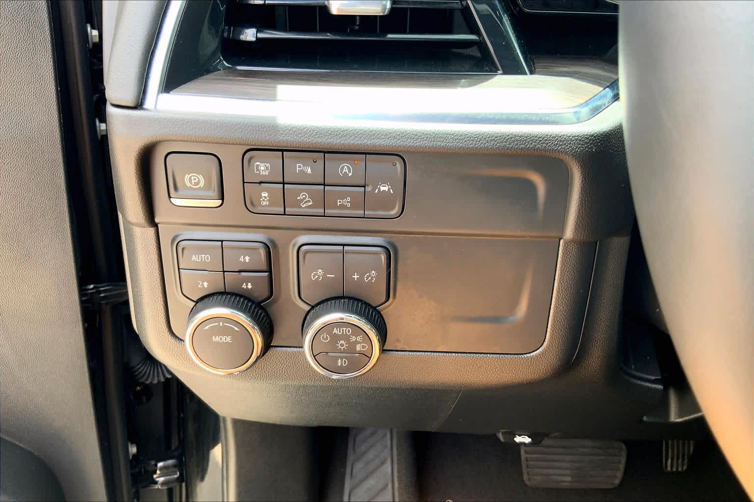 2025 Chevrolet Tahoe Z71 Black at Group 1 GMC Buick South