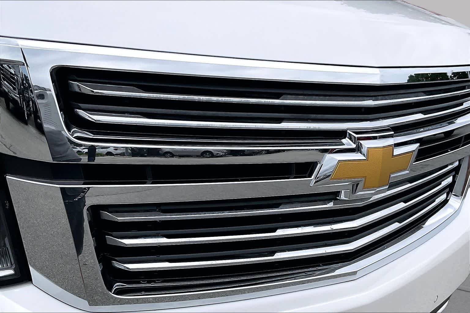 2016 Chevrolet Tahoe LTZ Iridescent Pearl Tricoat at AutoNation Chevrolet Gulf Fwy