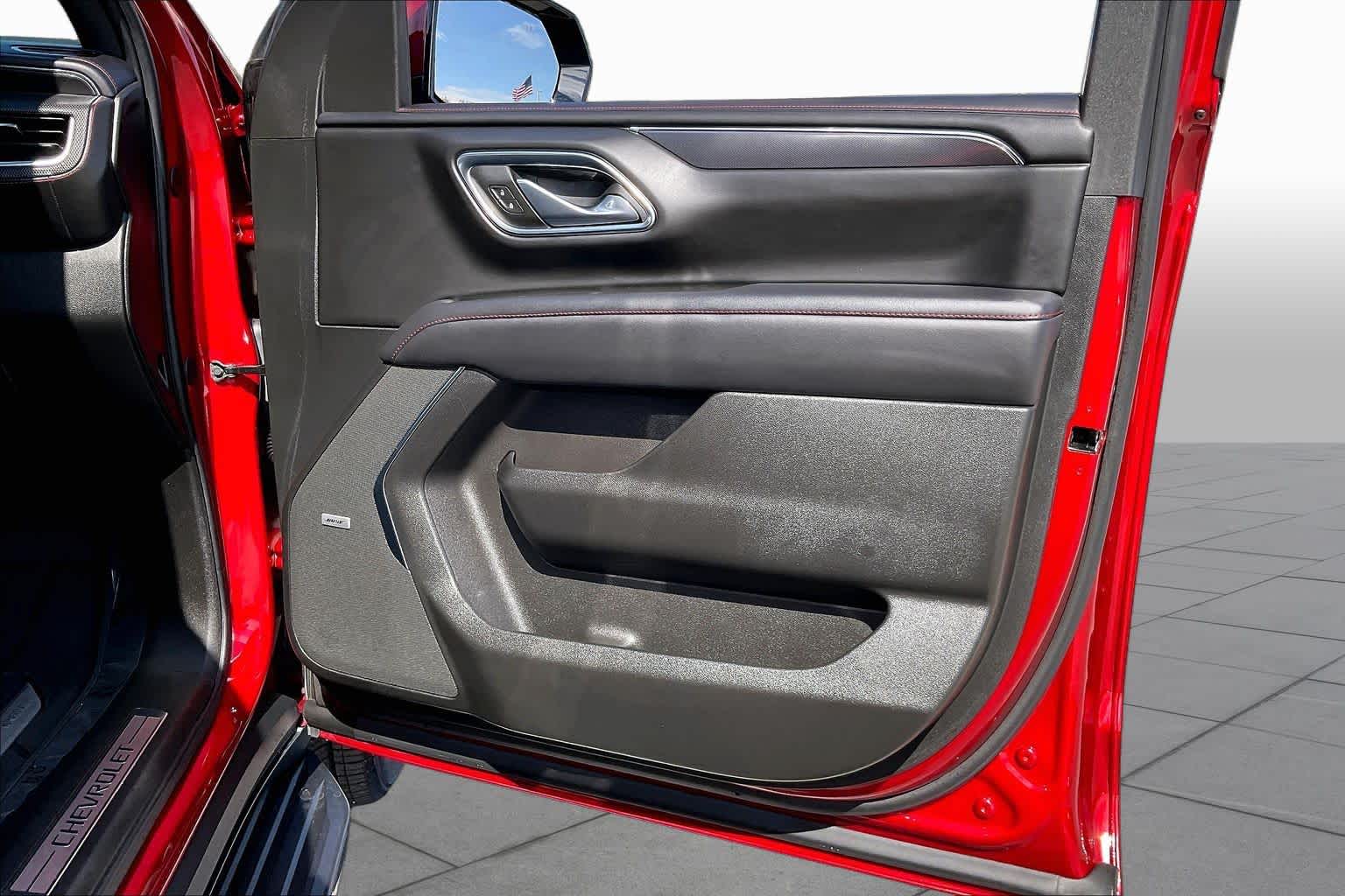 2023 Chevrolet Tahoe photo 21 of 33