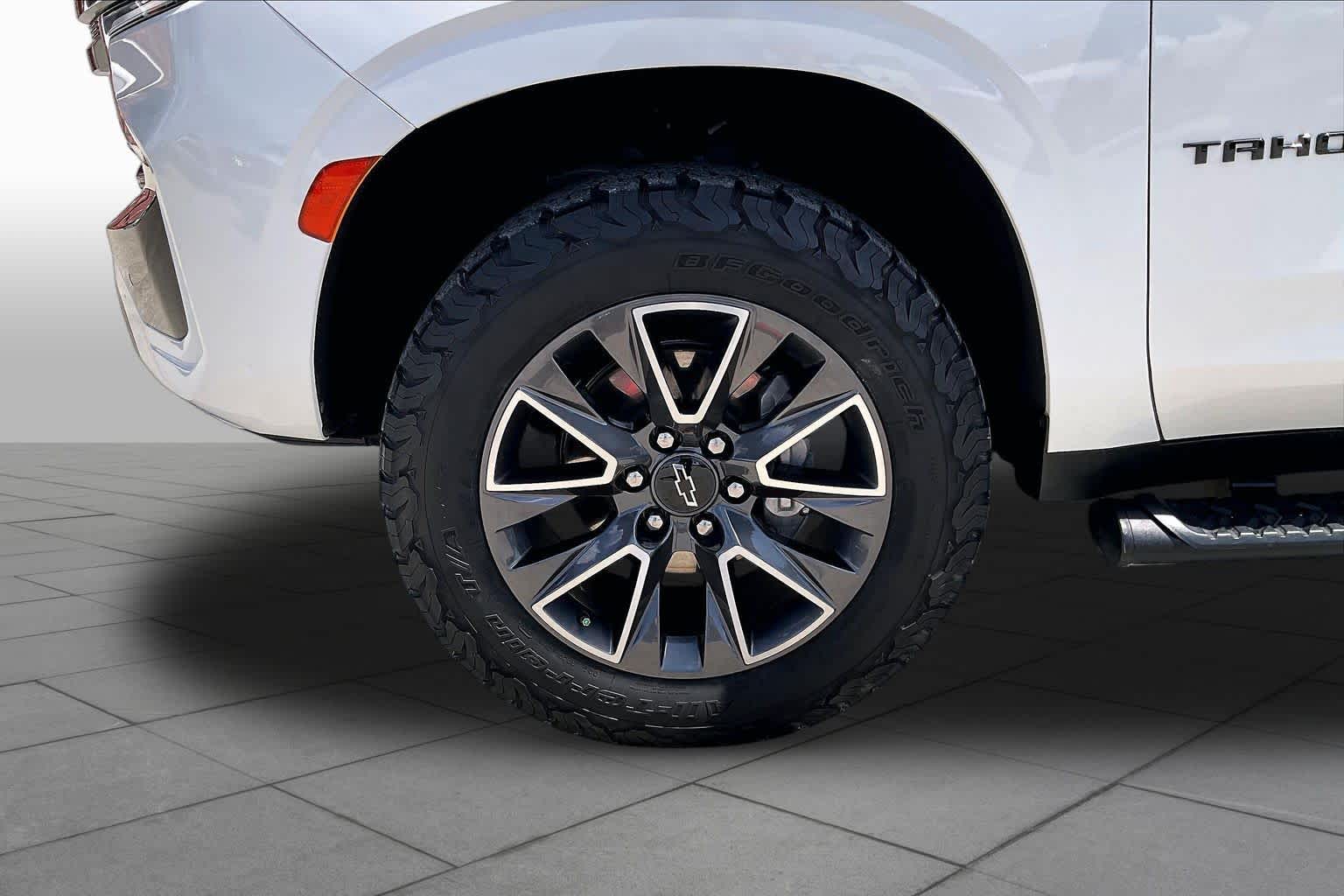 2022 Chevrolet Tahoe Z71 Iridescent Pearl Tricoat at Lone Star Chevrolet