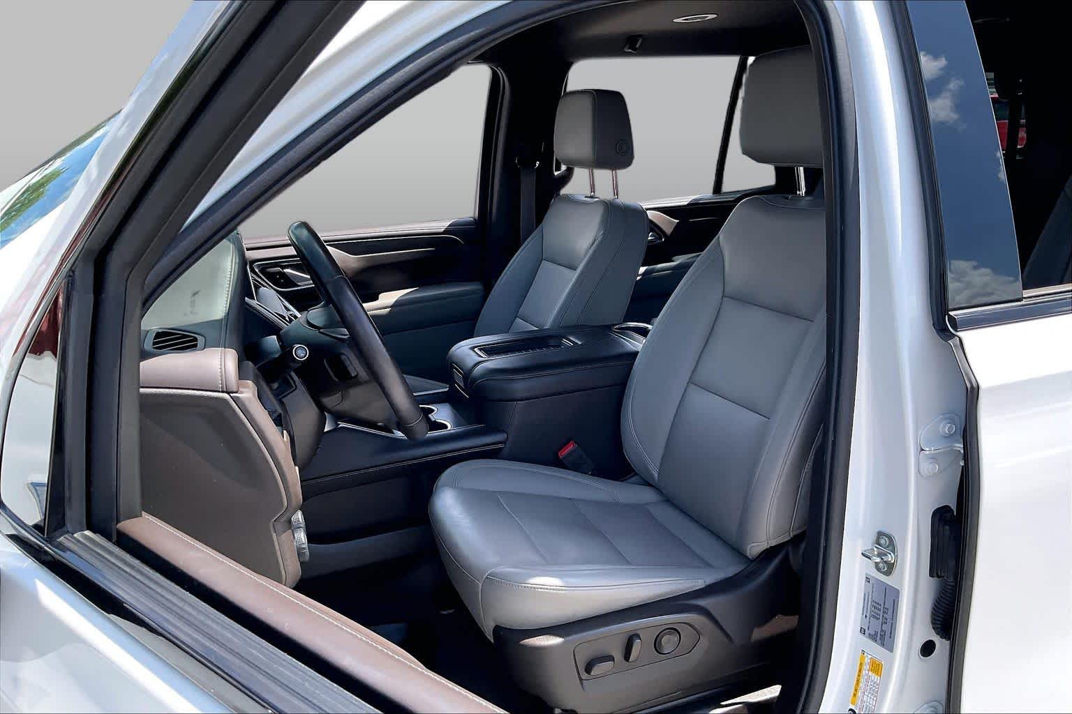 2022 Chevrolet Tahoe Z71 Iridescent Pearl Tricoat at Lone Star Chevrolet
