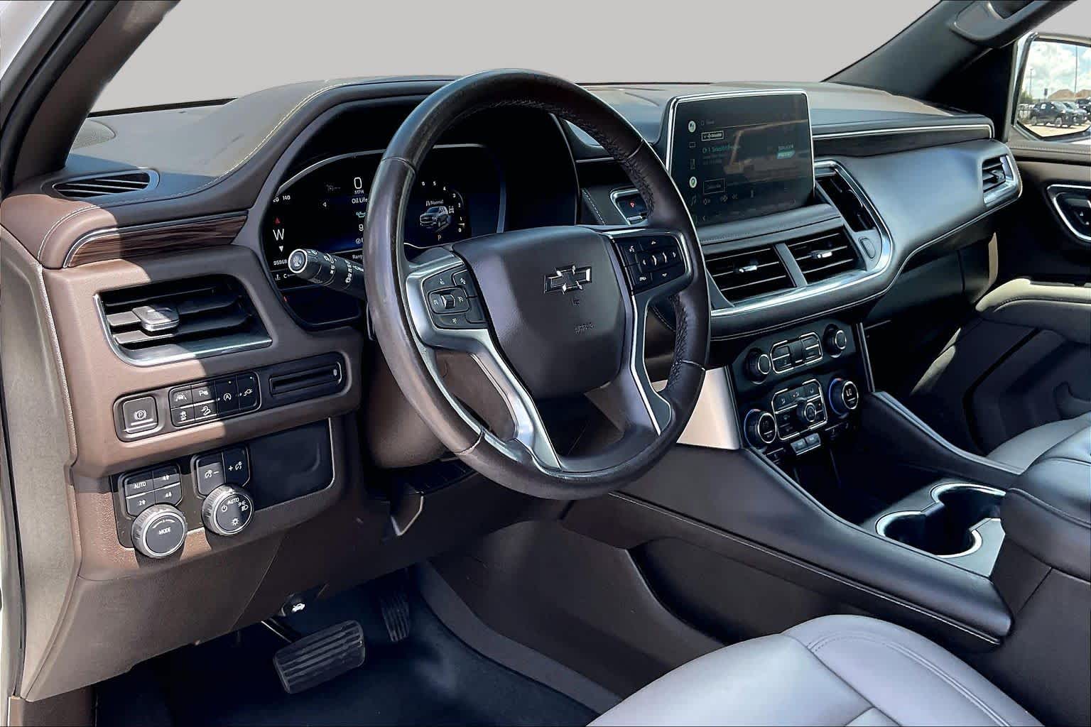 2022 Chevrolet Tahoe Z71 Iridescent Pearl Tricoat at Lone Star Chevrolet