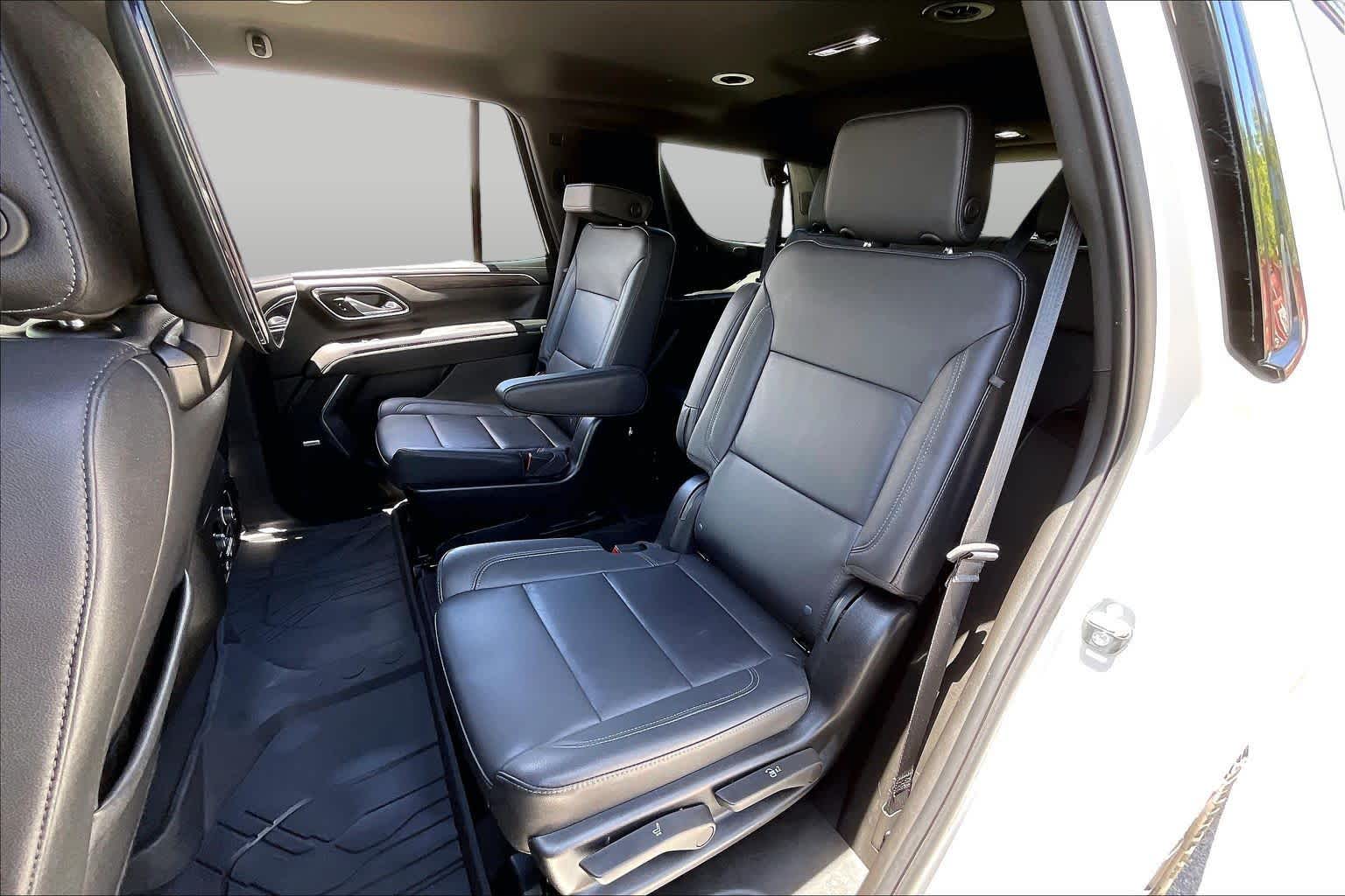 2024 Chevrolet Tahoe Z71 Iridescent Pearl Tricoat at Group 1 GMC Buick South