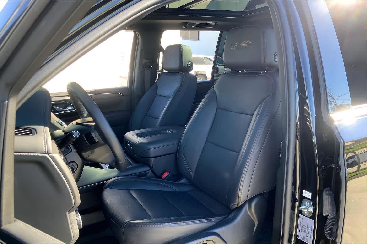 2022 Chevrolet Tahoe High Country Black at Group 1 GMC Buick South