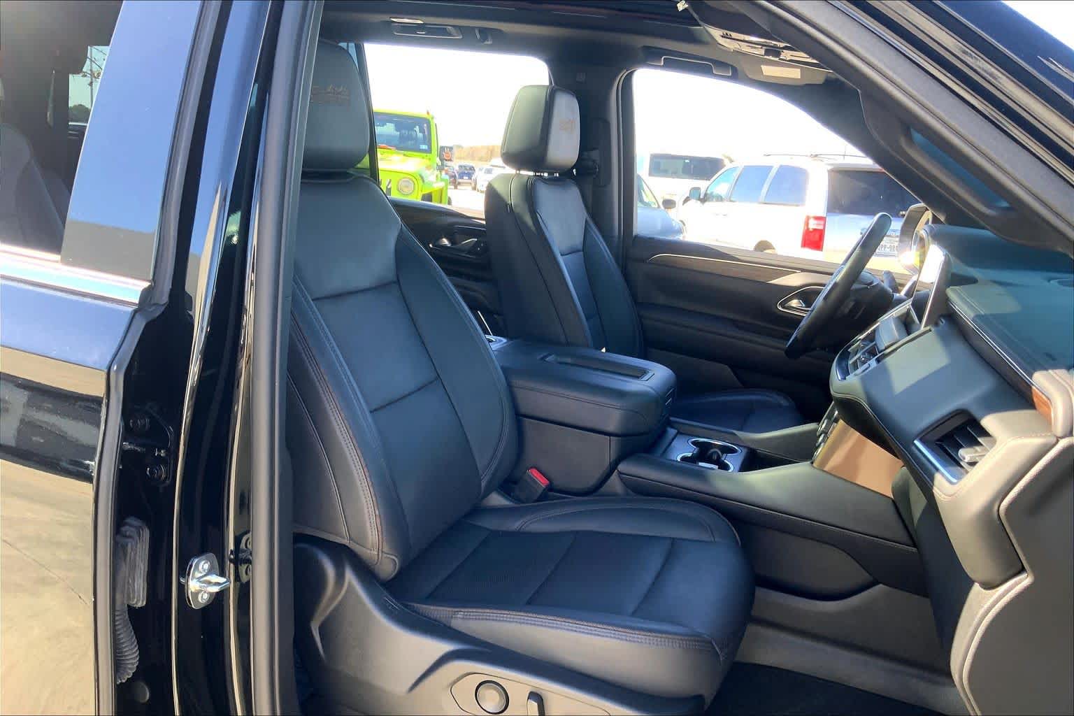 2022 Chevrolet Tahoe High Country Black at Group 1 GMC Buick South
