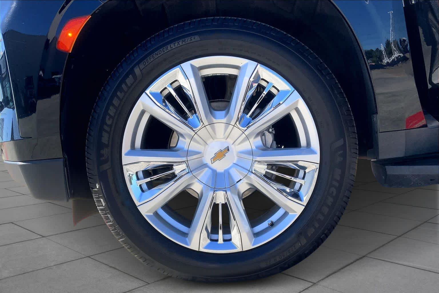2022 Chevrolet Tahoe High Country Black at Group 1 GMC Buick South