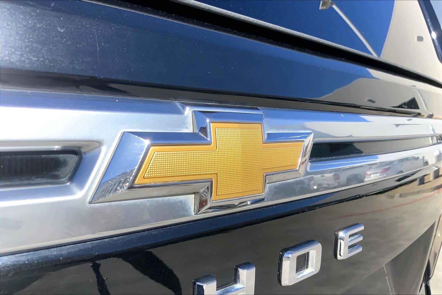 2022 Chevrolet Tahoe High Country Black at Group 1 GMC Buick South