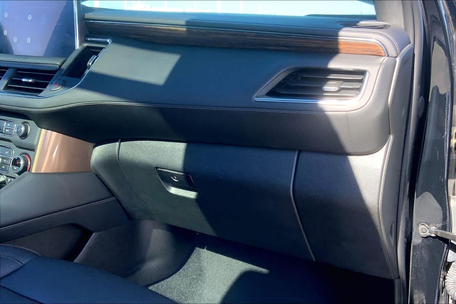 2022 Chevrolet Tahoe High Country Black at Tomball Chrysler Dodge Jeep Ram