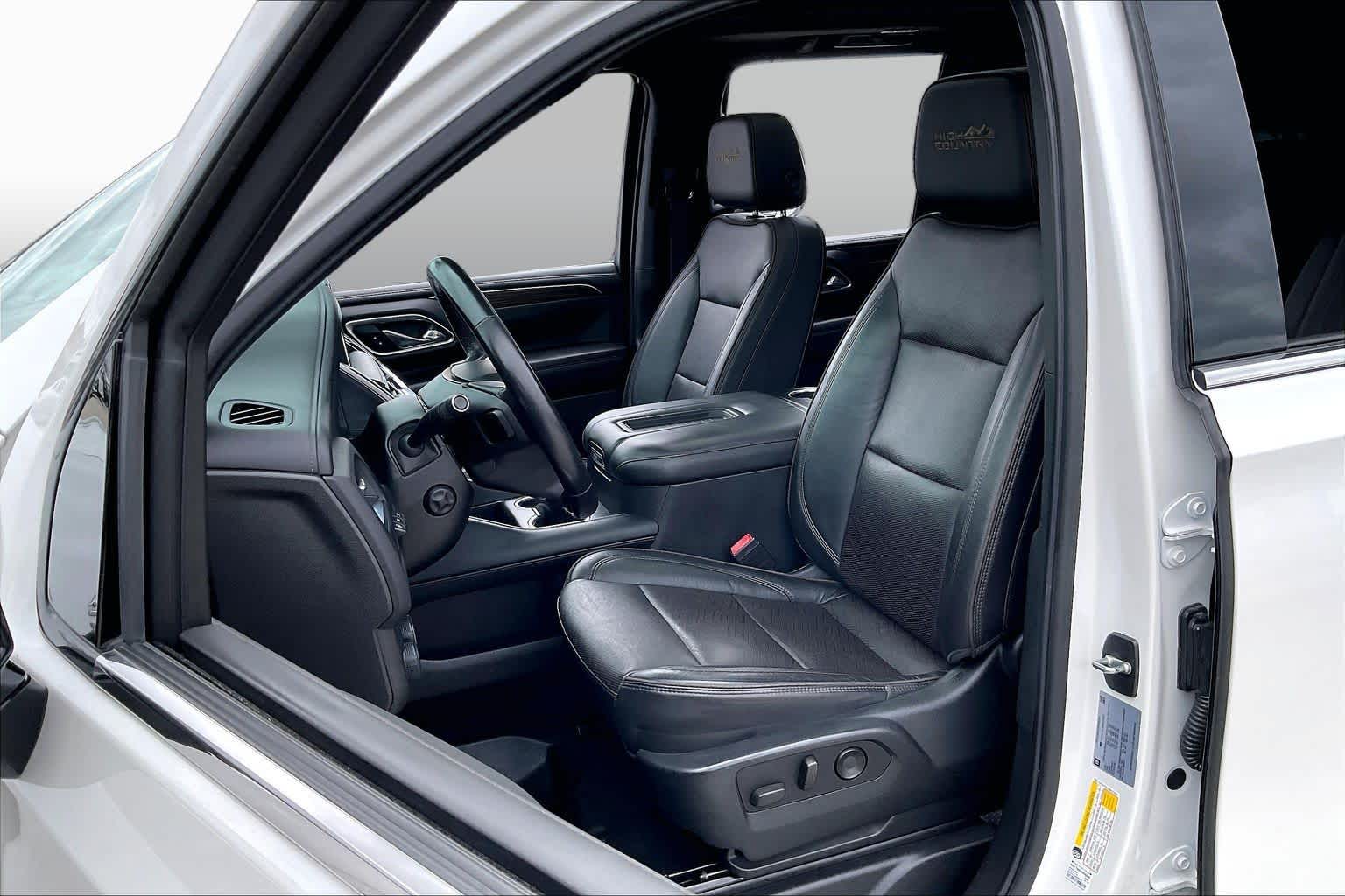 2021 Chevrolet Tahoe photo 8 of 34