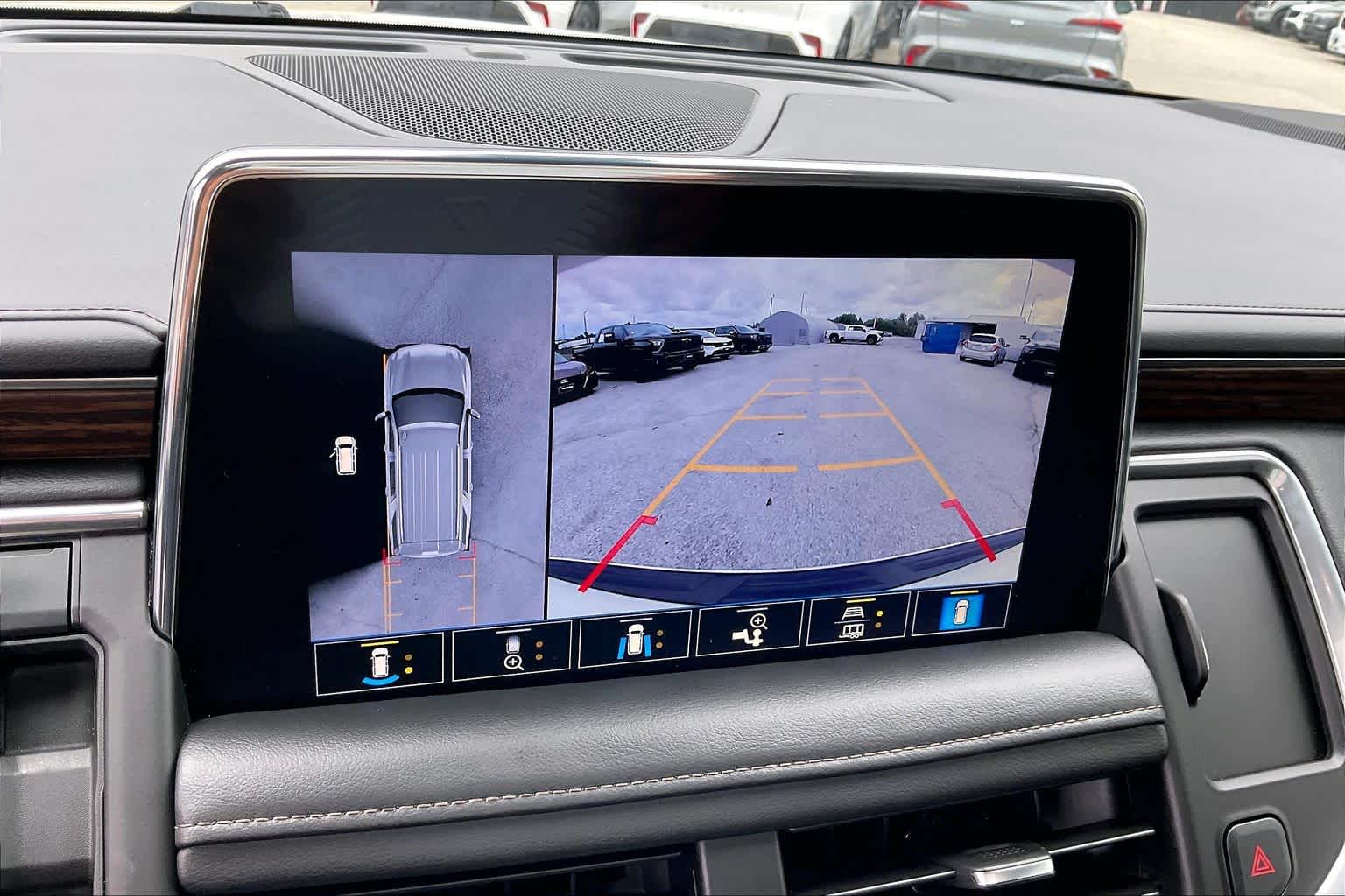 2021 Chevrolet Tahoe photo 26 of 34