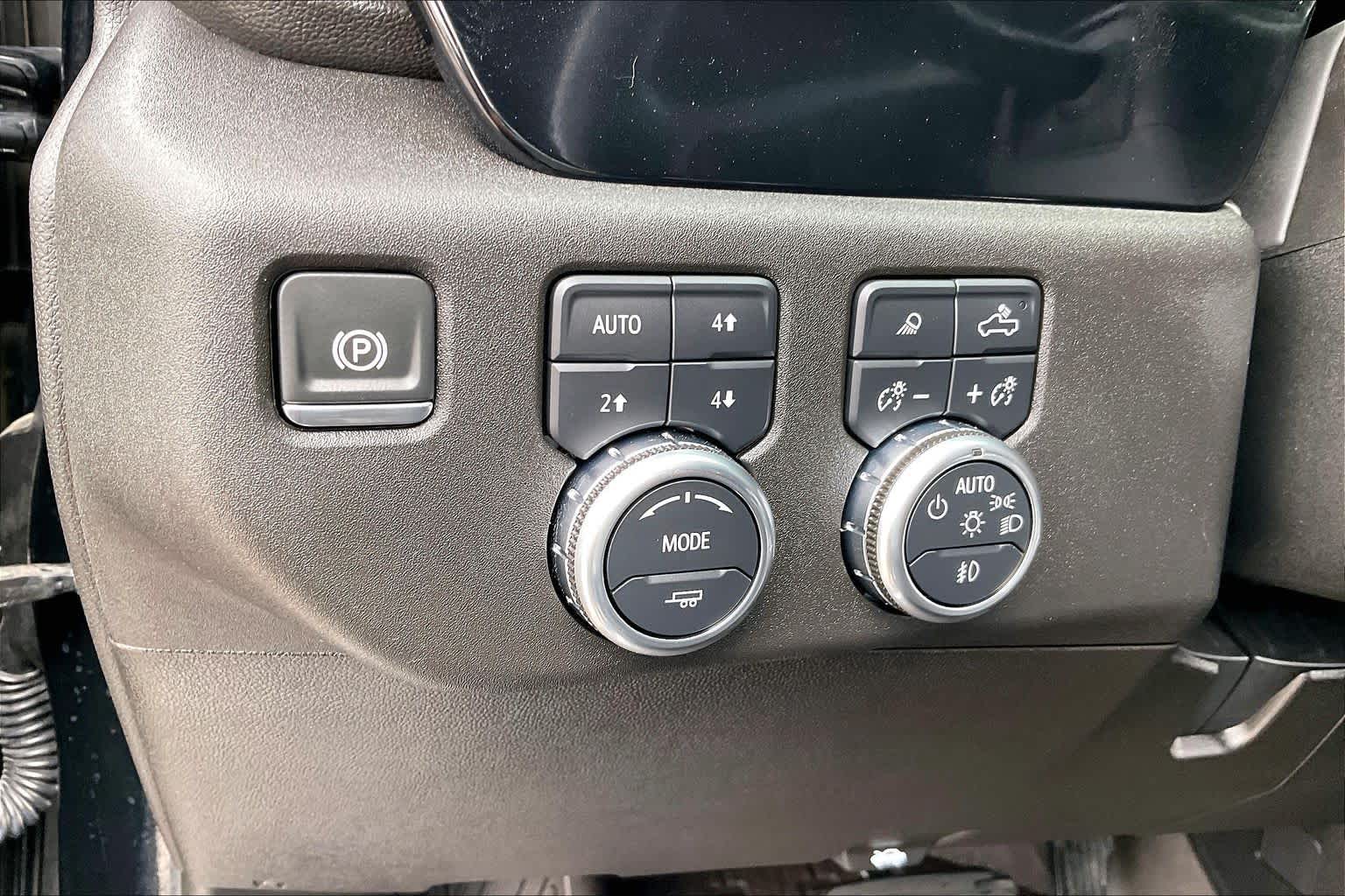 2024 GMC Sierra 2500HD SLT Onyx Black at AutoNation Toyota Gulf Fwy