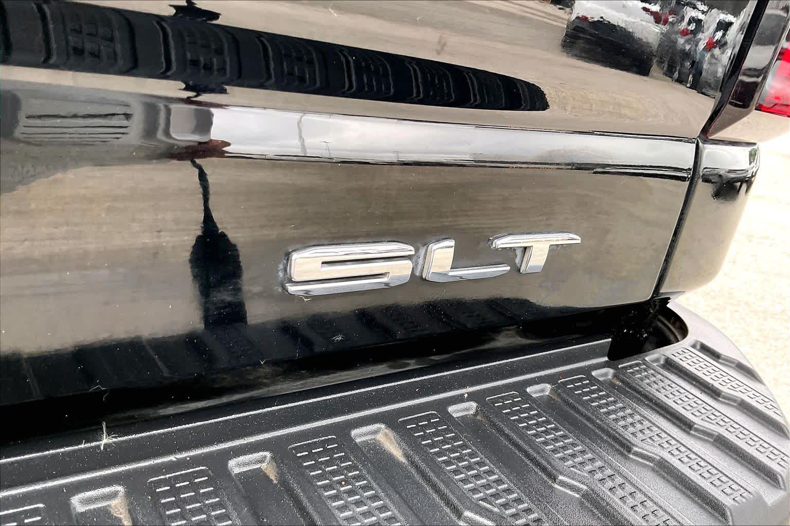 2024 GMC Sierra 2500HD SLT Onyx Black at AutoNation Toyota Gulf Fwy