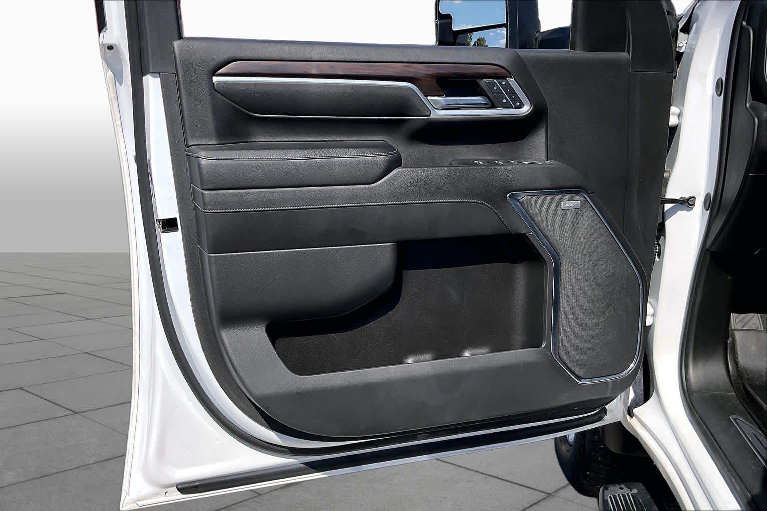 2024 GMC Sierra 2500HD photo 22 of 35