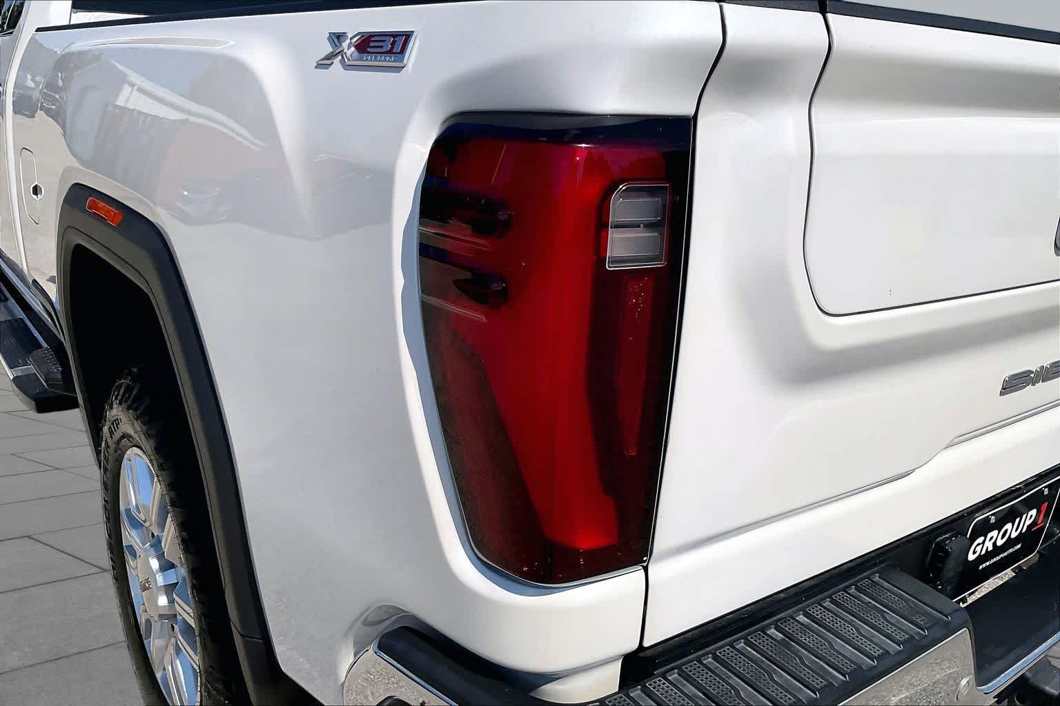 2024 GMC Sierra 2500HD photo 29 of 35